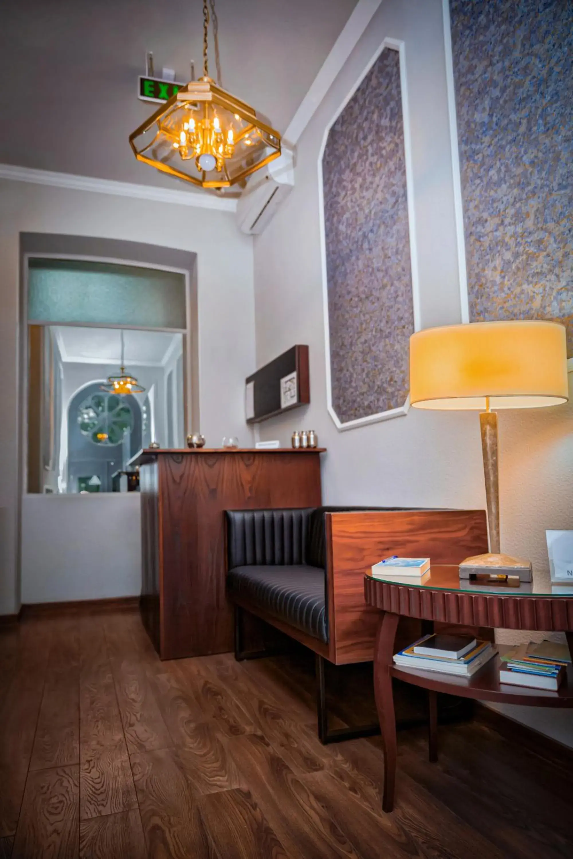 Facade/entrance in Tea for Two Hotel Facade/entrance in Tea for Two Hotel