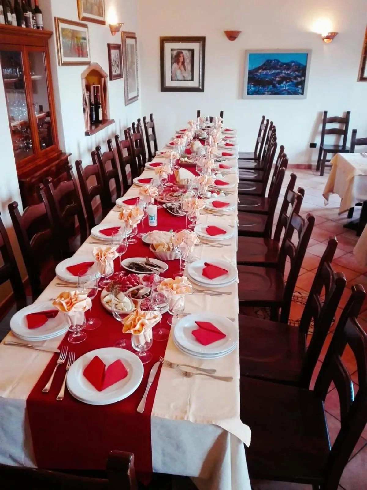 Restaurant/places to eat in b&b il Portico Orgosolo