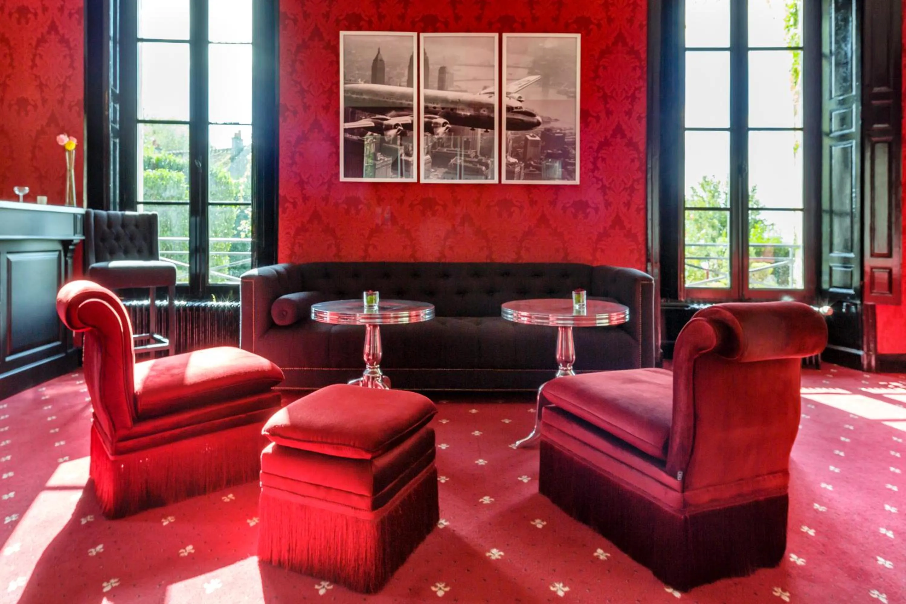 Lounge or bar in Château de Sancy