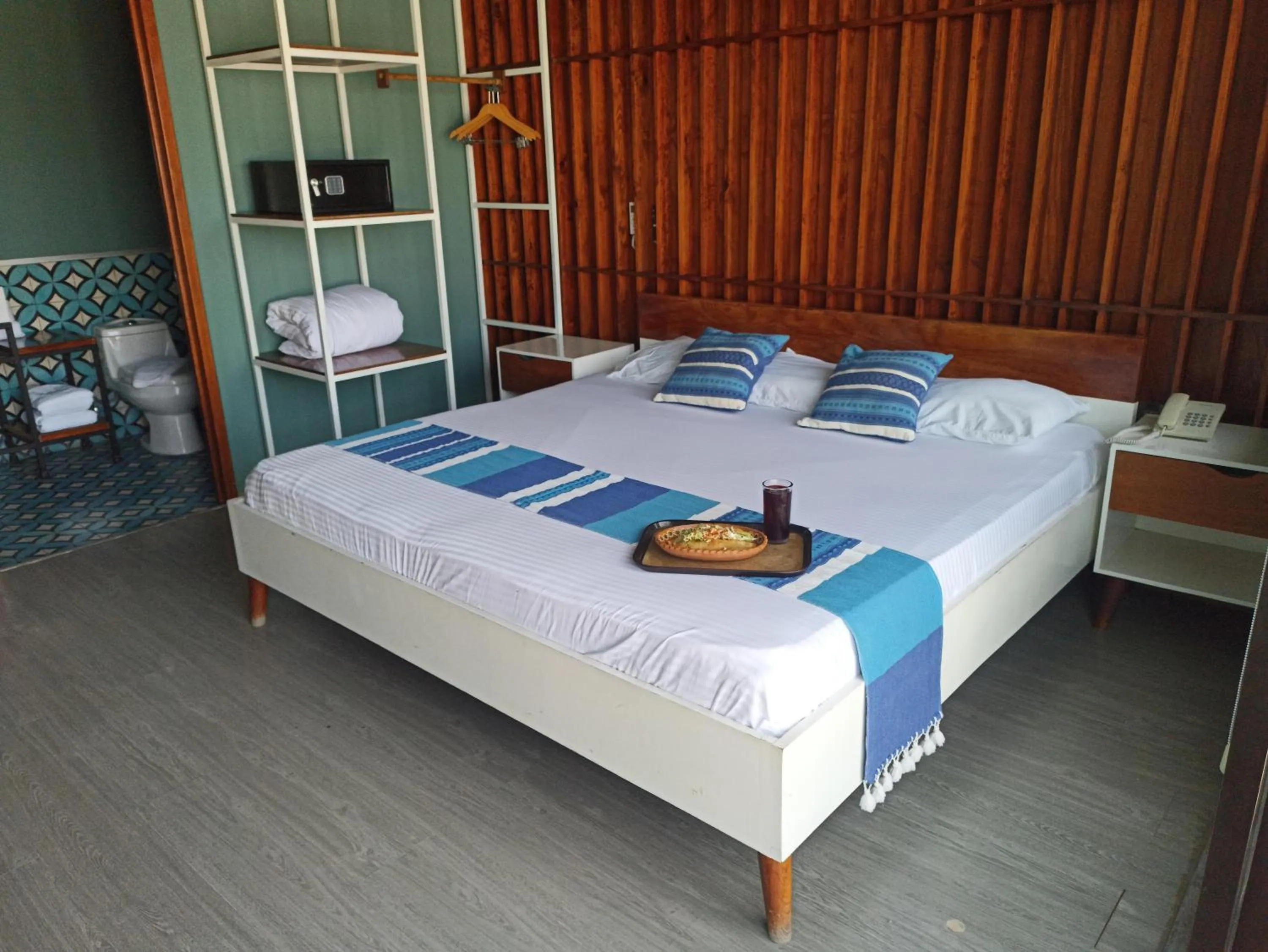 Breakfast, Bed in Hotel Momotus Tuxtla - Desayuno opcional