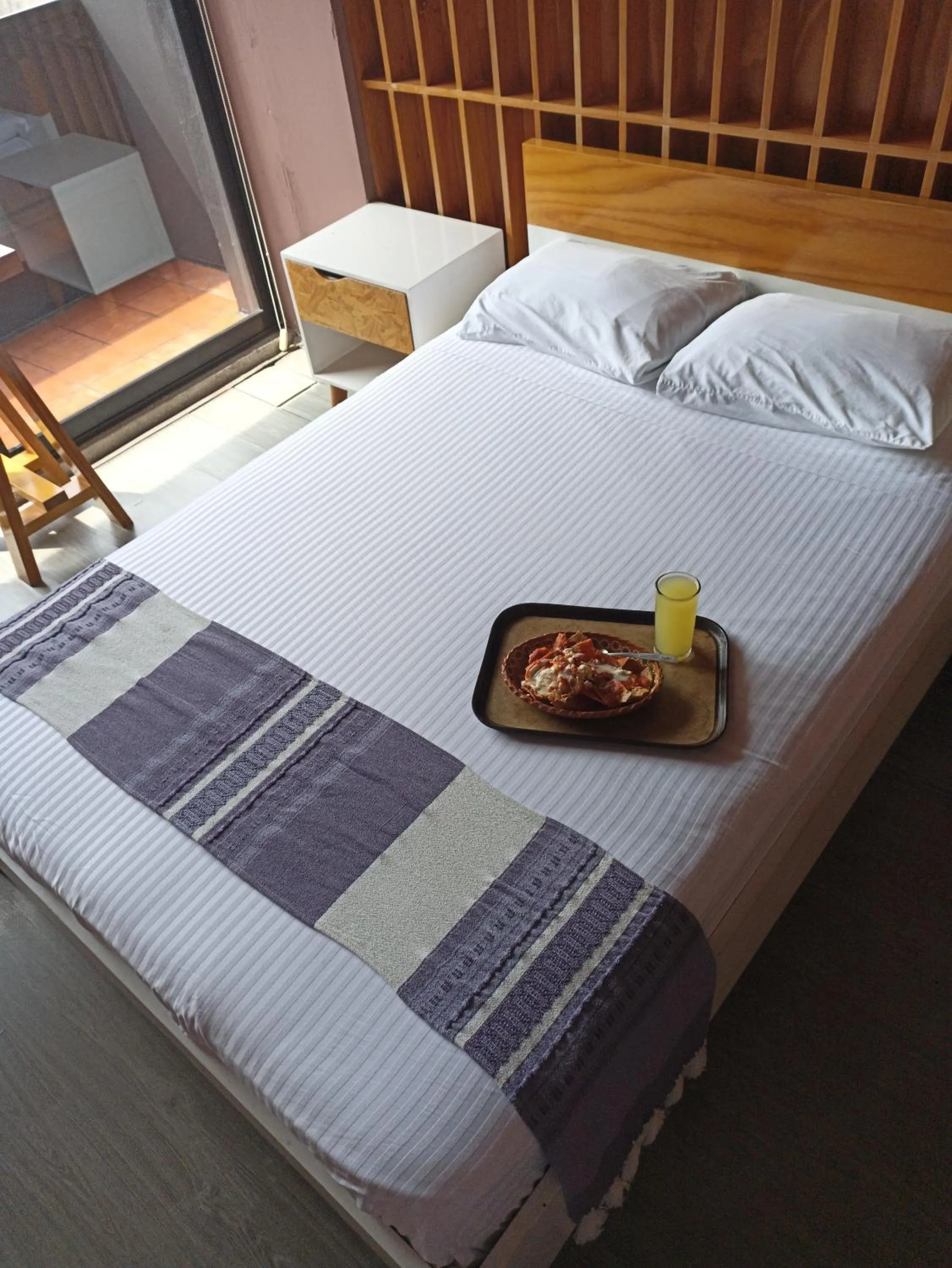 Photo of the whole room, Bed in Hotel Momotus Tuxtla - Desayuno opcional