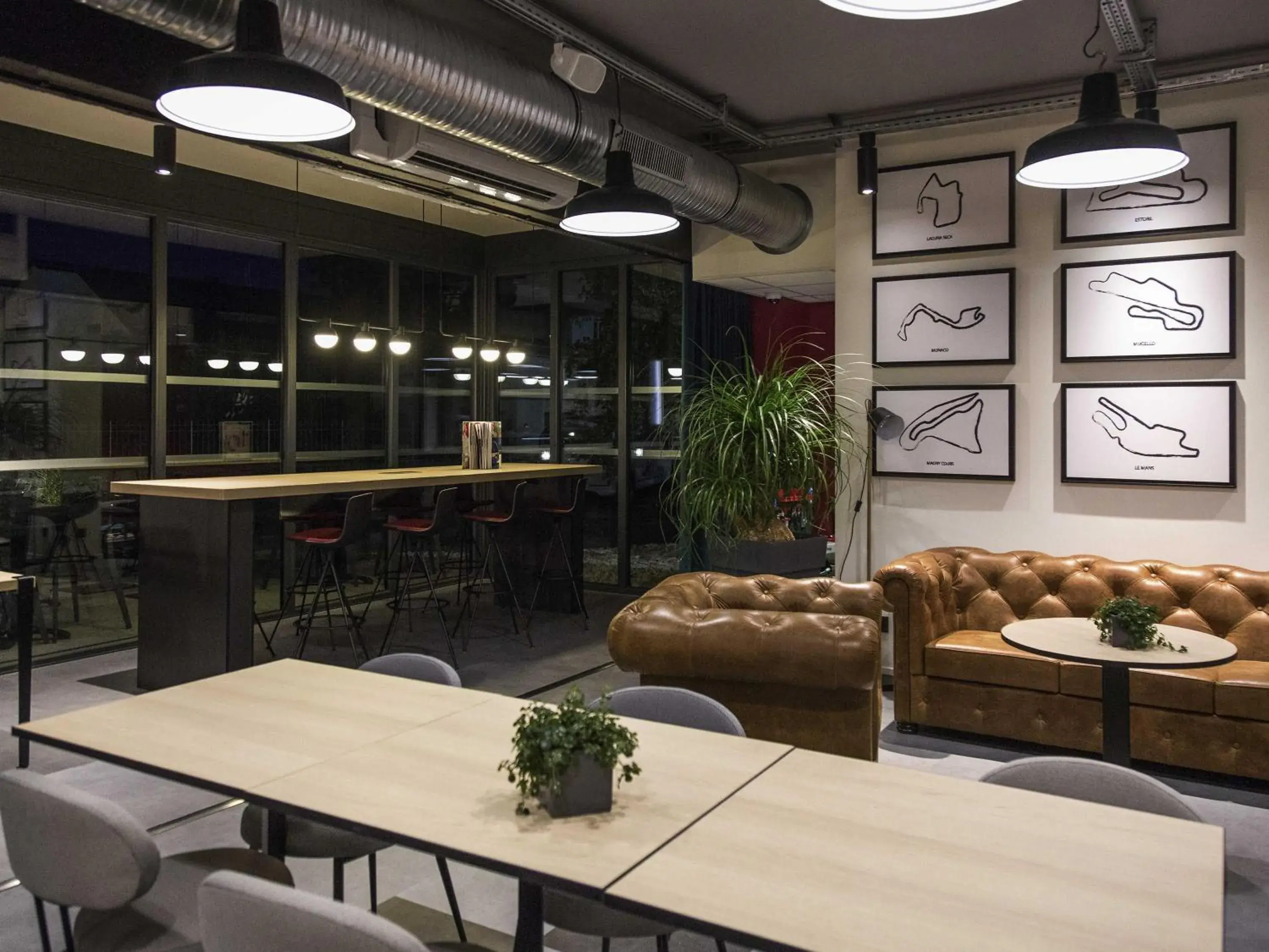 Restaurant/places to eat in ibis Styles Bâle-Mulhouse Aéroport Restaurant/places to eat in ibis Styles Bâle-Mulhouse Aéroport