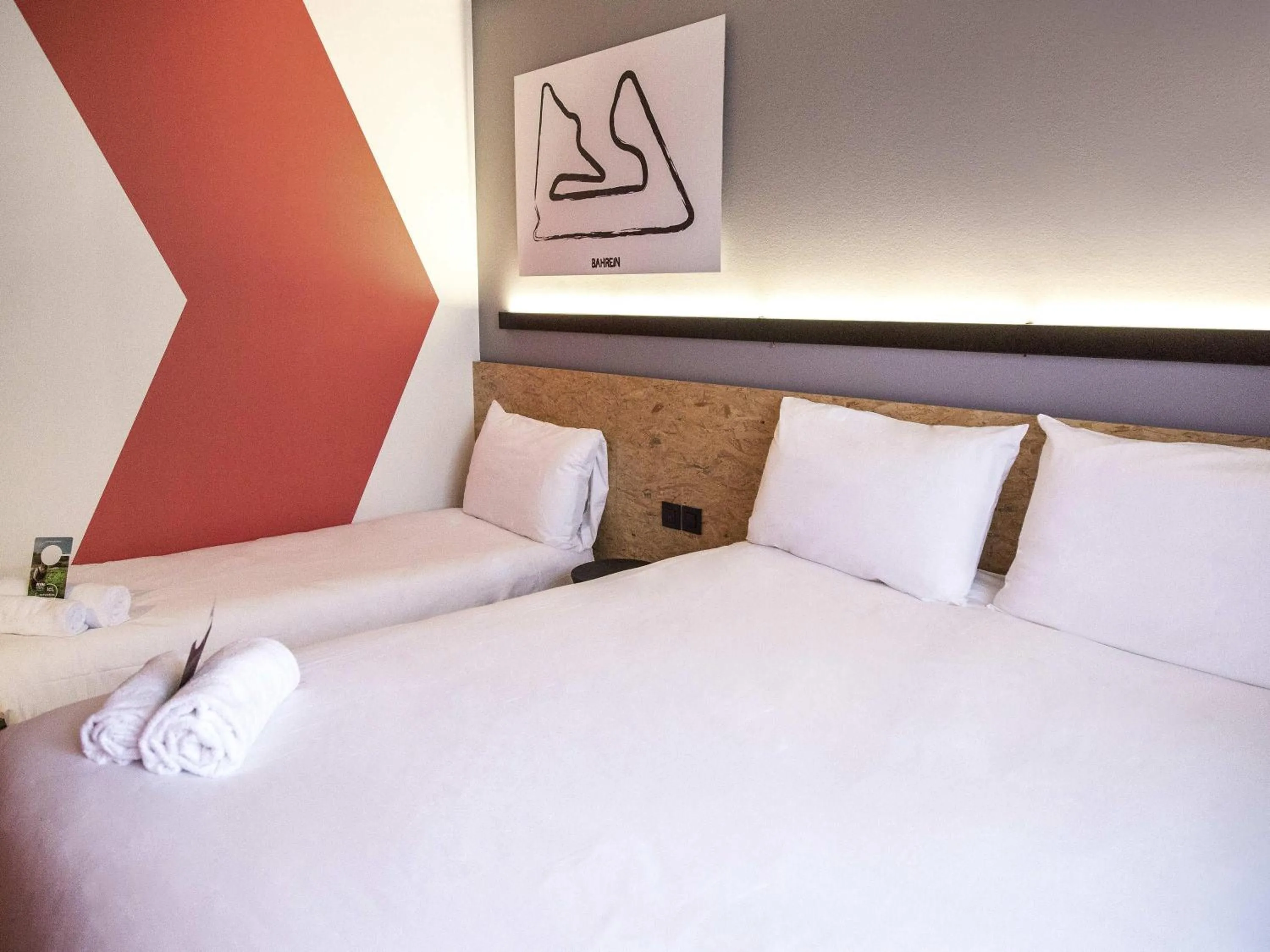 Bedroom, Bed in ibis Styles Bâle-Mulhouse Aéroport