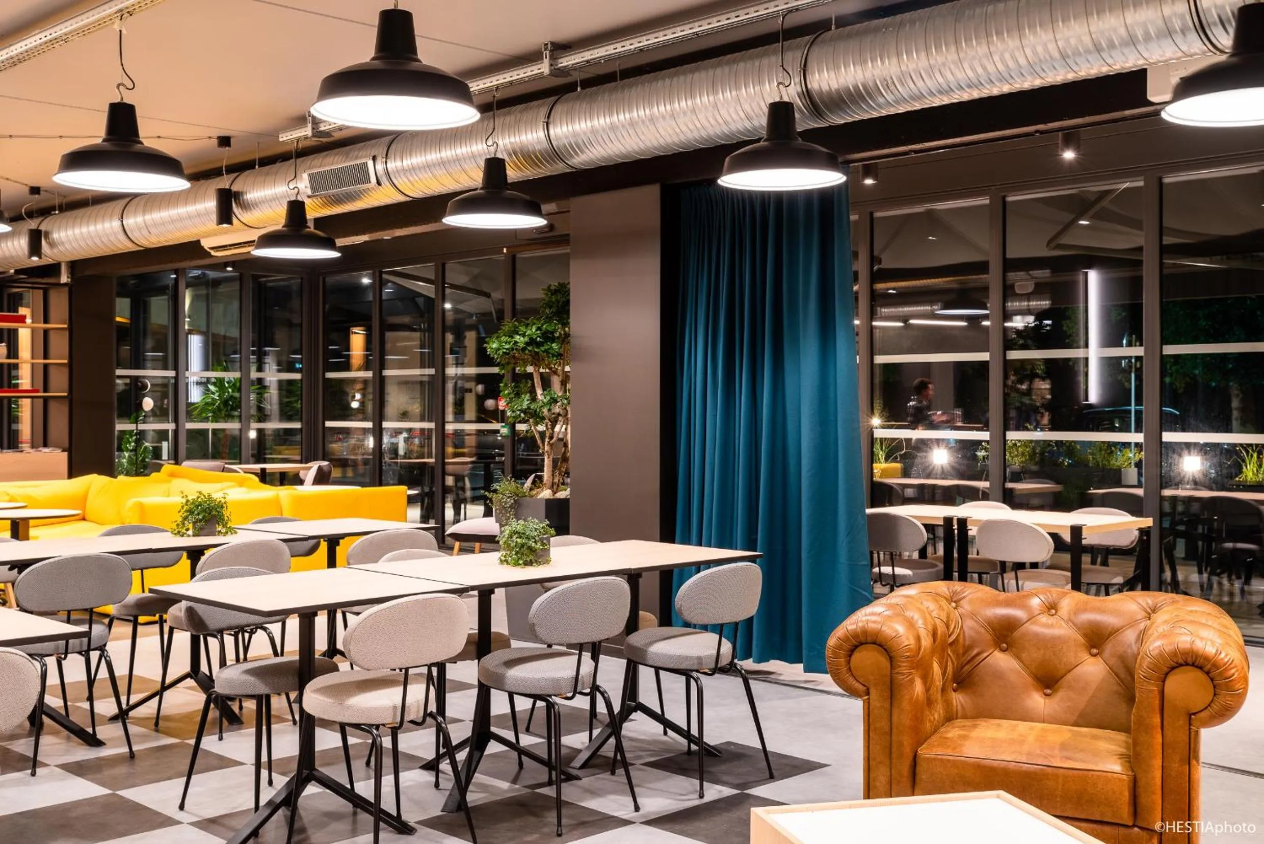 Restaurant/places to eat in ibis Styles Bâle-Mulhouse Aéroport