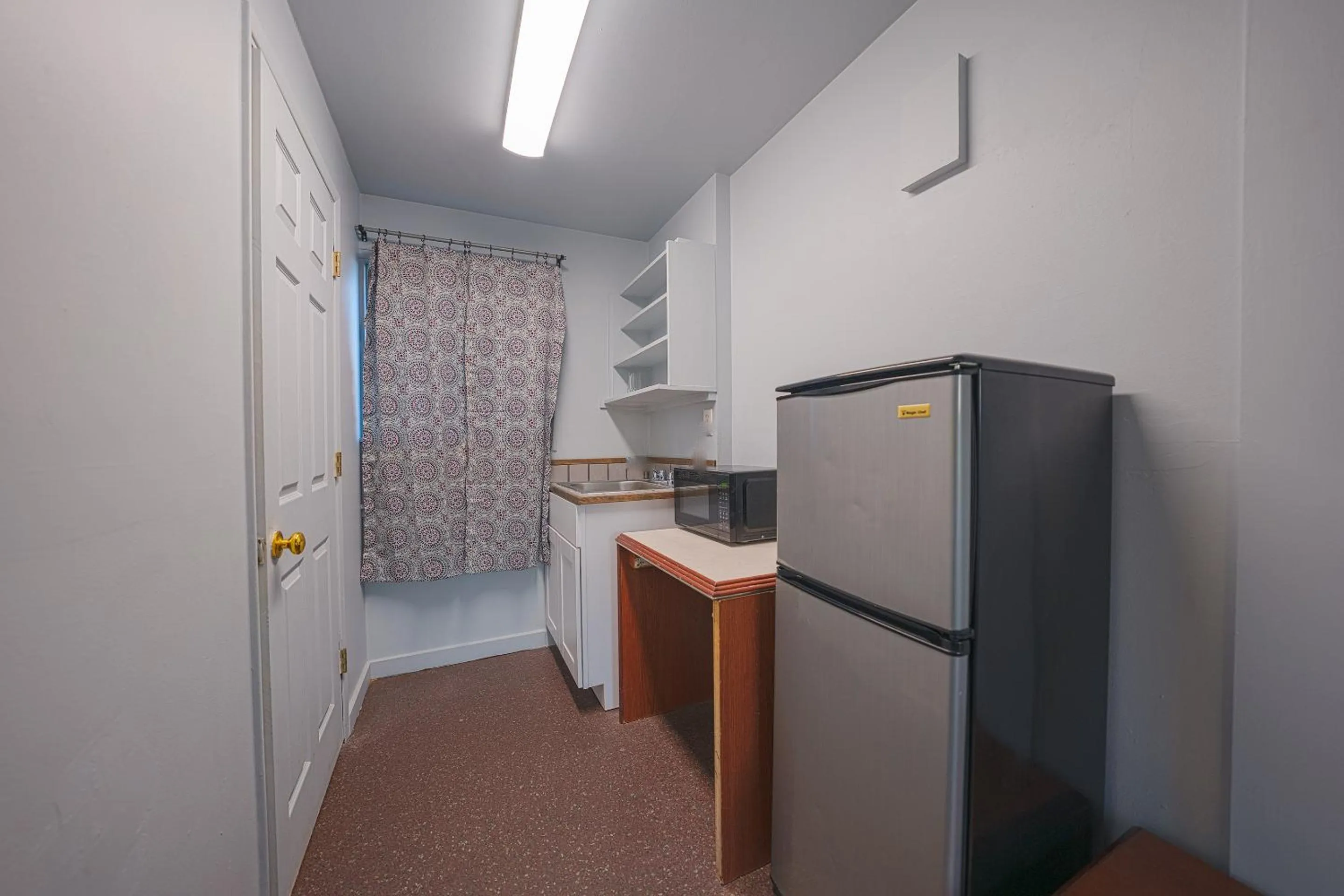 Bedroom in OYO Hotel Portland OR near Airport