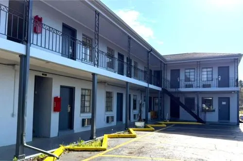 Railroad Inn Amory Near Tupelo MS