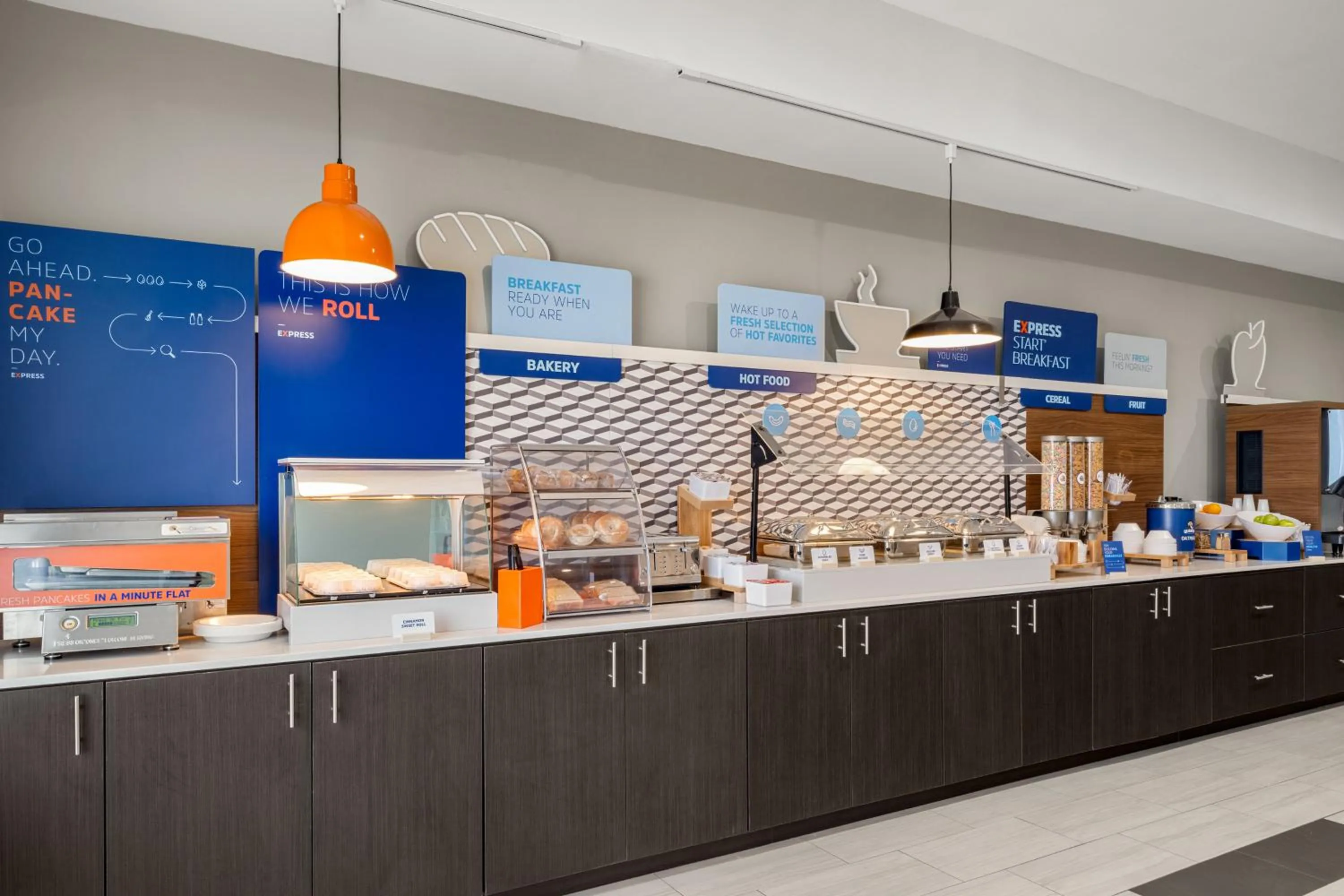 Breakfast in Holiday Inn Express & Suites Graham by IHG