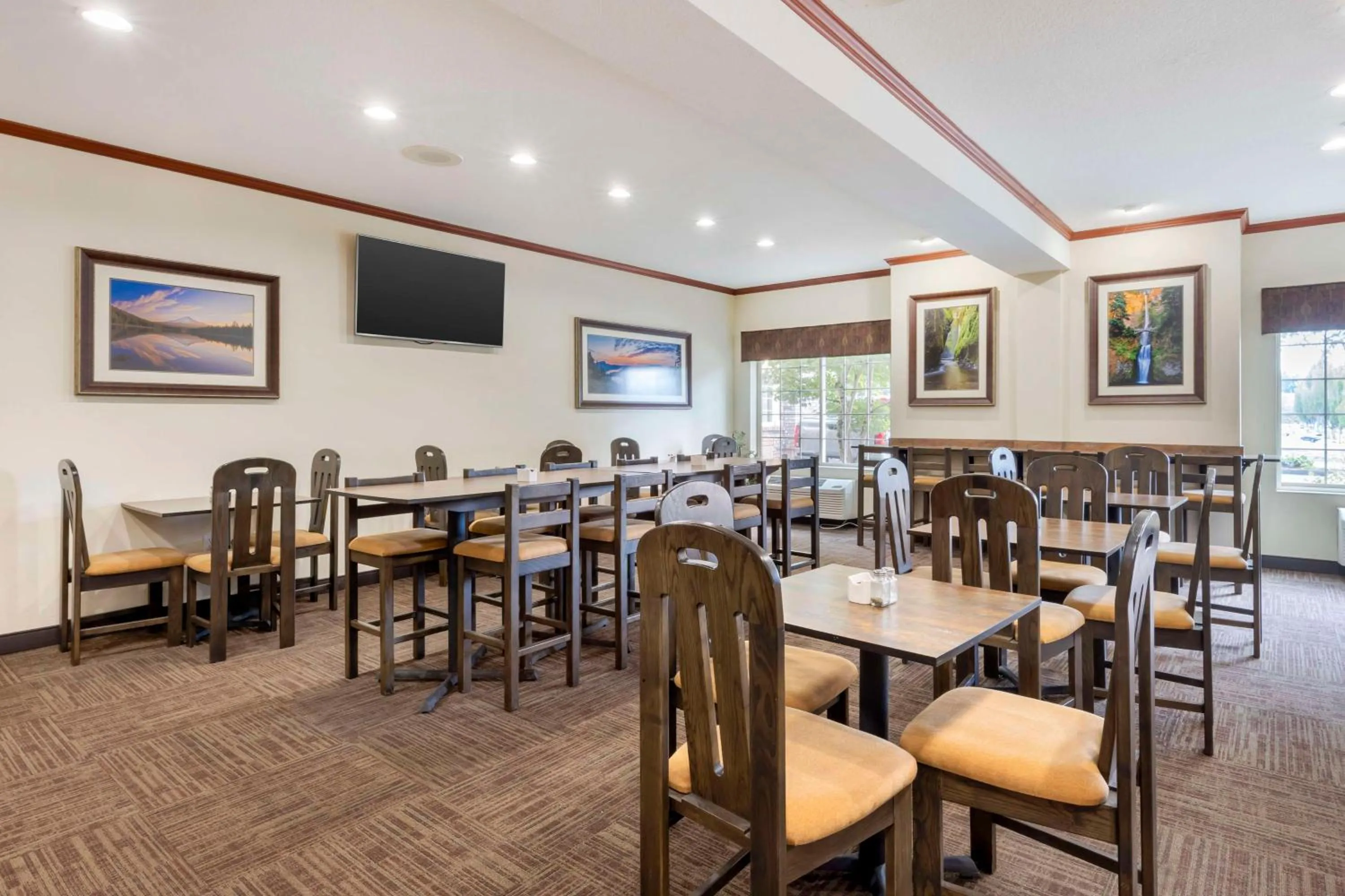 Restaurant/places to eat in Best Western Plus Northwind Inn & Suites