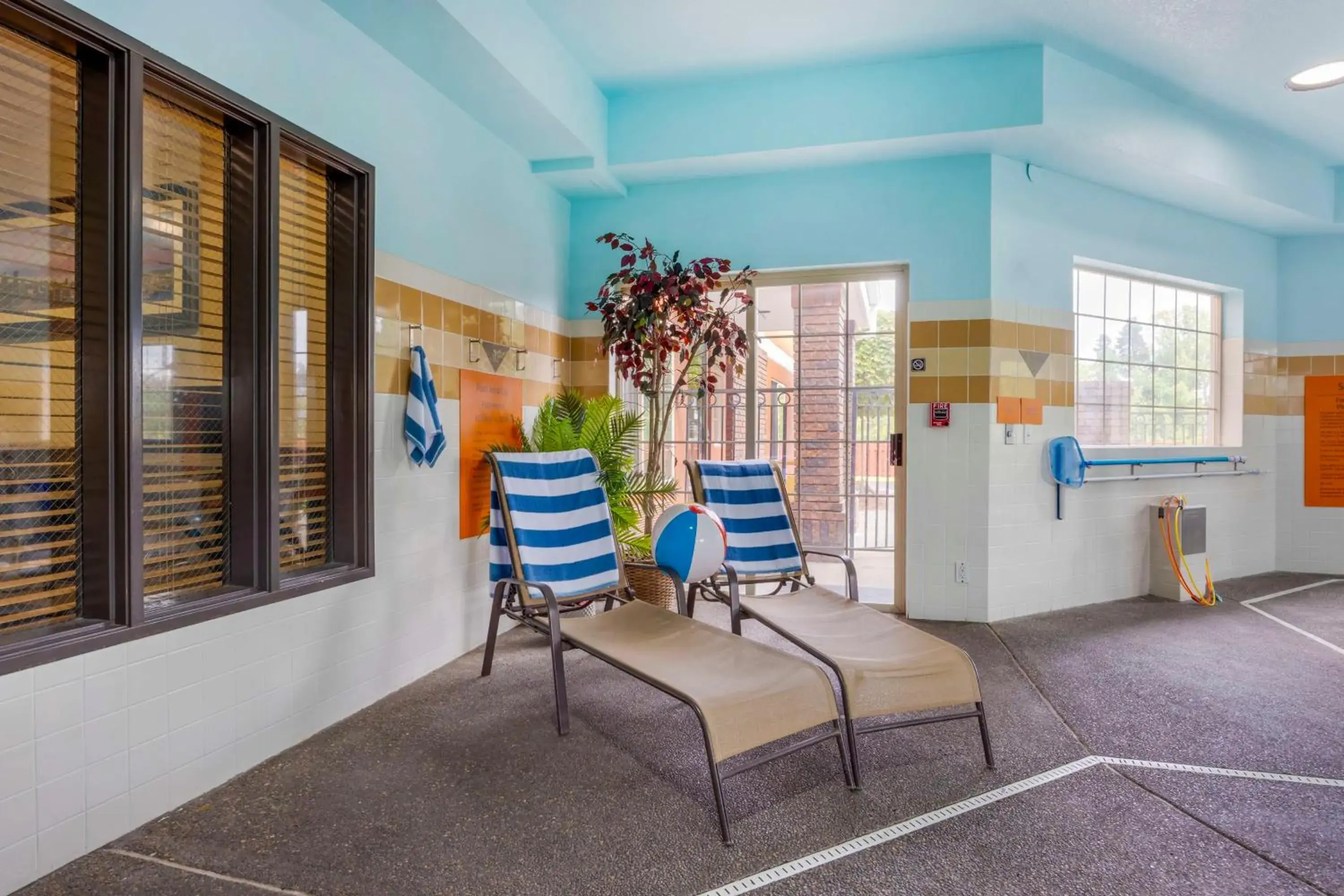 Pool view in Best Western Plus Northwind Inn & Suites Pool view in Best Western Plus Northwind Inn & Suites