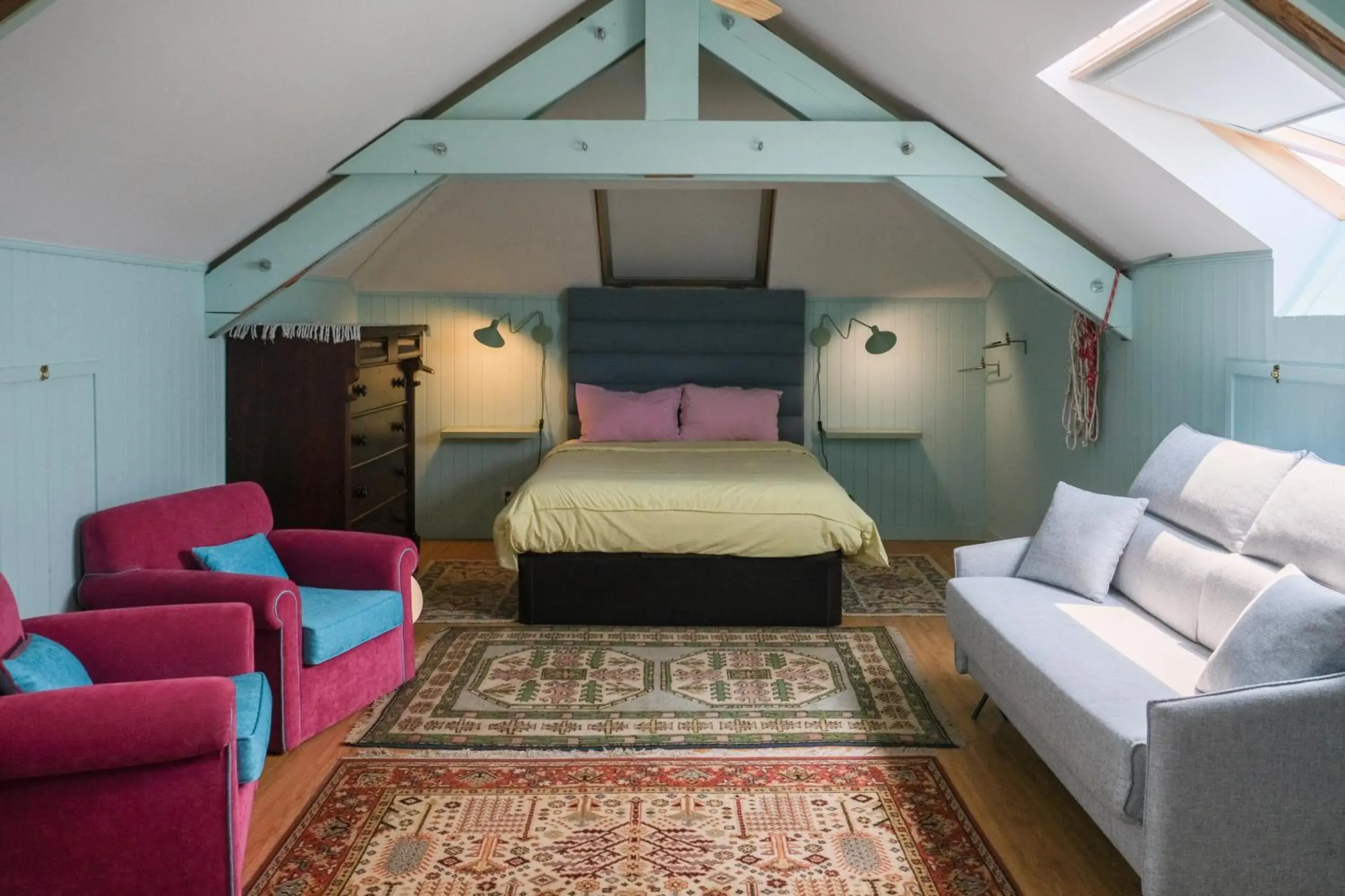 Junior Suite - single occupancy in Vintage Balcony Guesthouse & Suites Junior Suite - single occupancy in Vintage Balcony Guesthouse & Suites