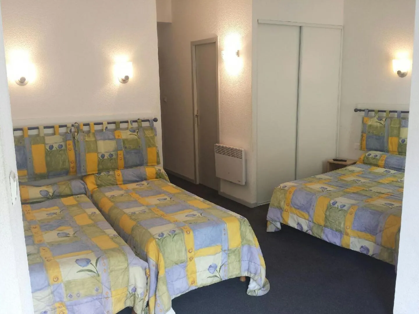 Photo of the whole room in Hôtel Esplanade Eden