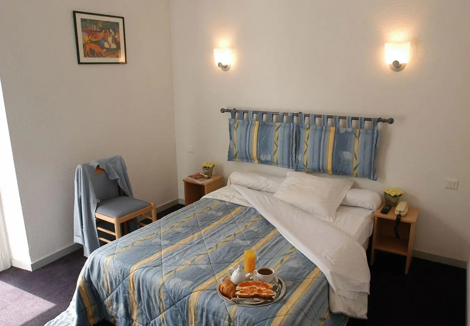 Photo of the whole room in Hôtel Esplanade Eden Photo of the whole room in Hôtel Esplanade Eden