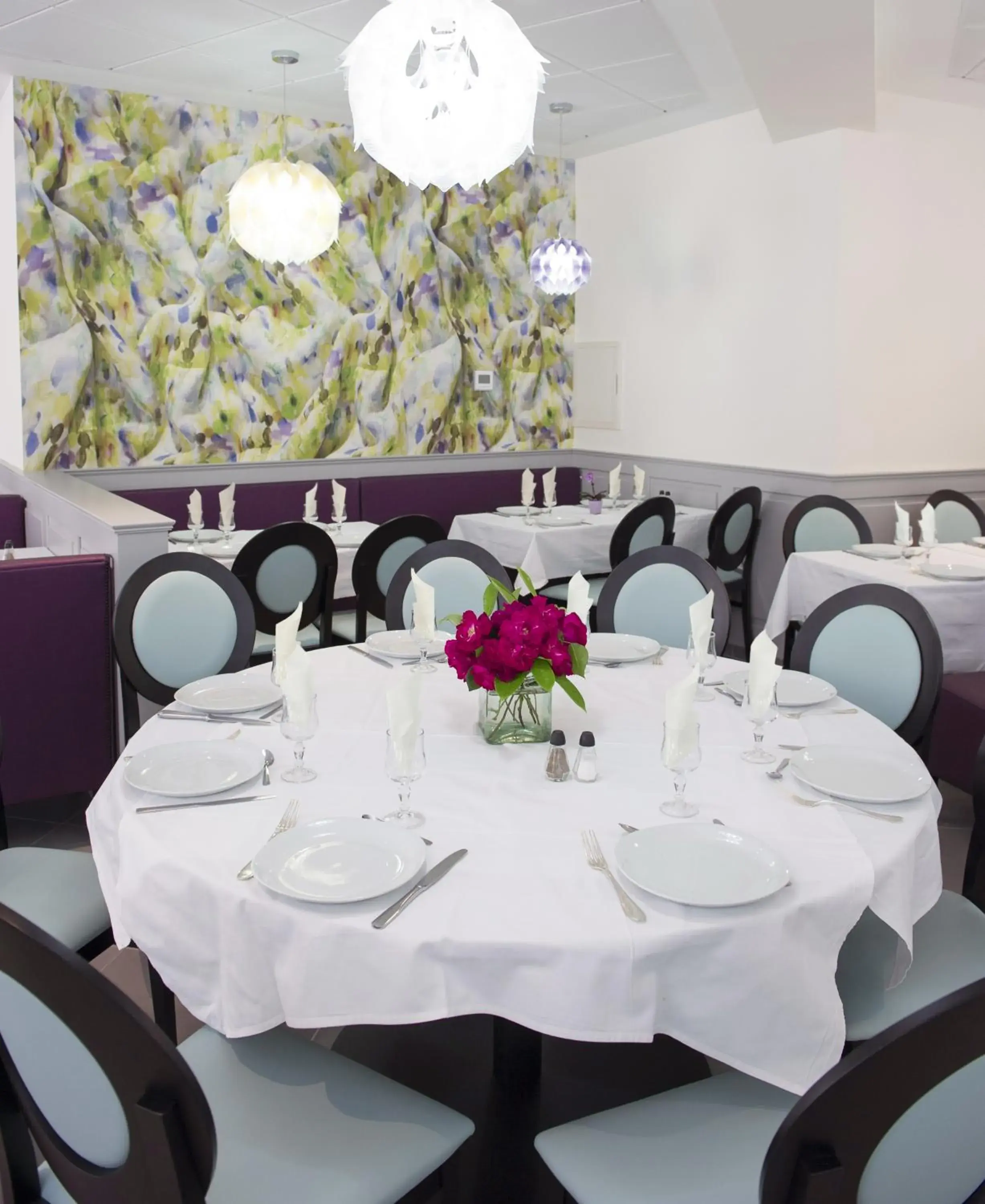 Restaurant/places to eat in Hôtel Esplanade Eden Restaurant/places to eat in Hôtel Esplanade Eden