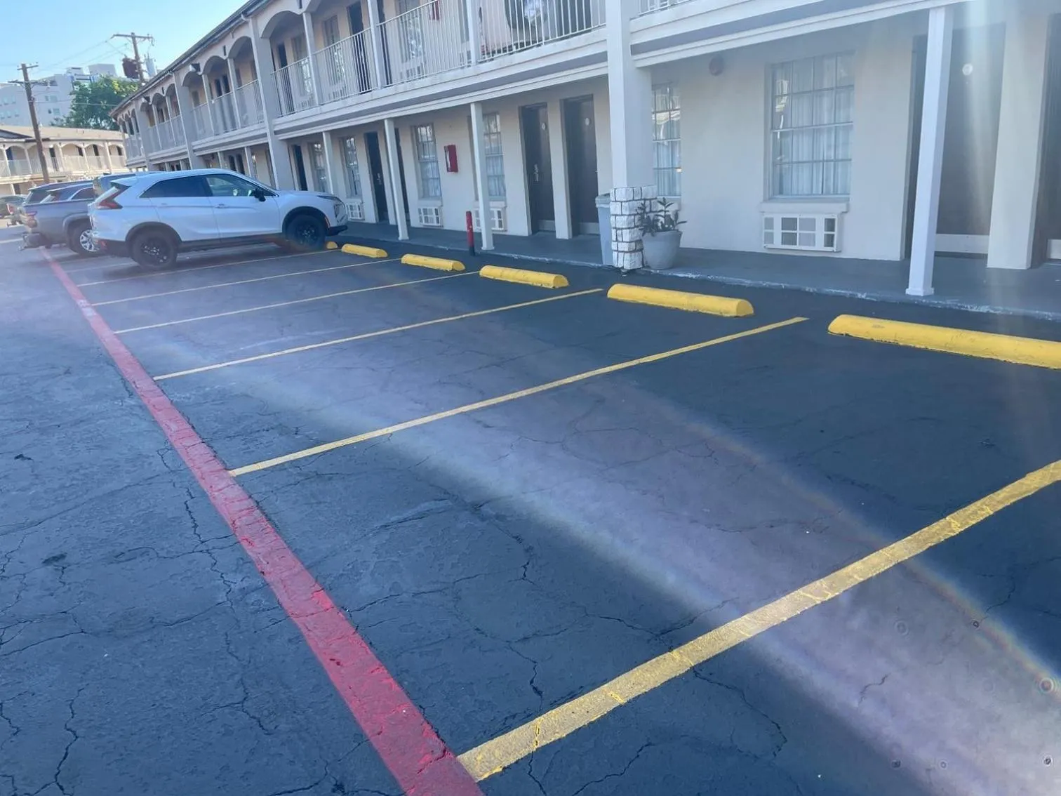 Days Inn by Wyndham Market Center Dallas Love Field