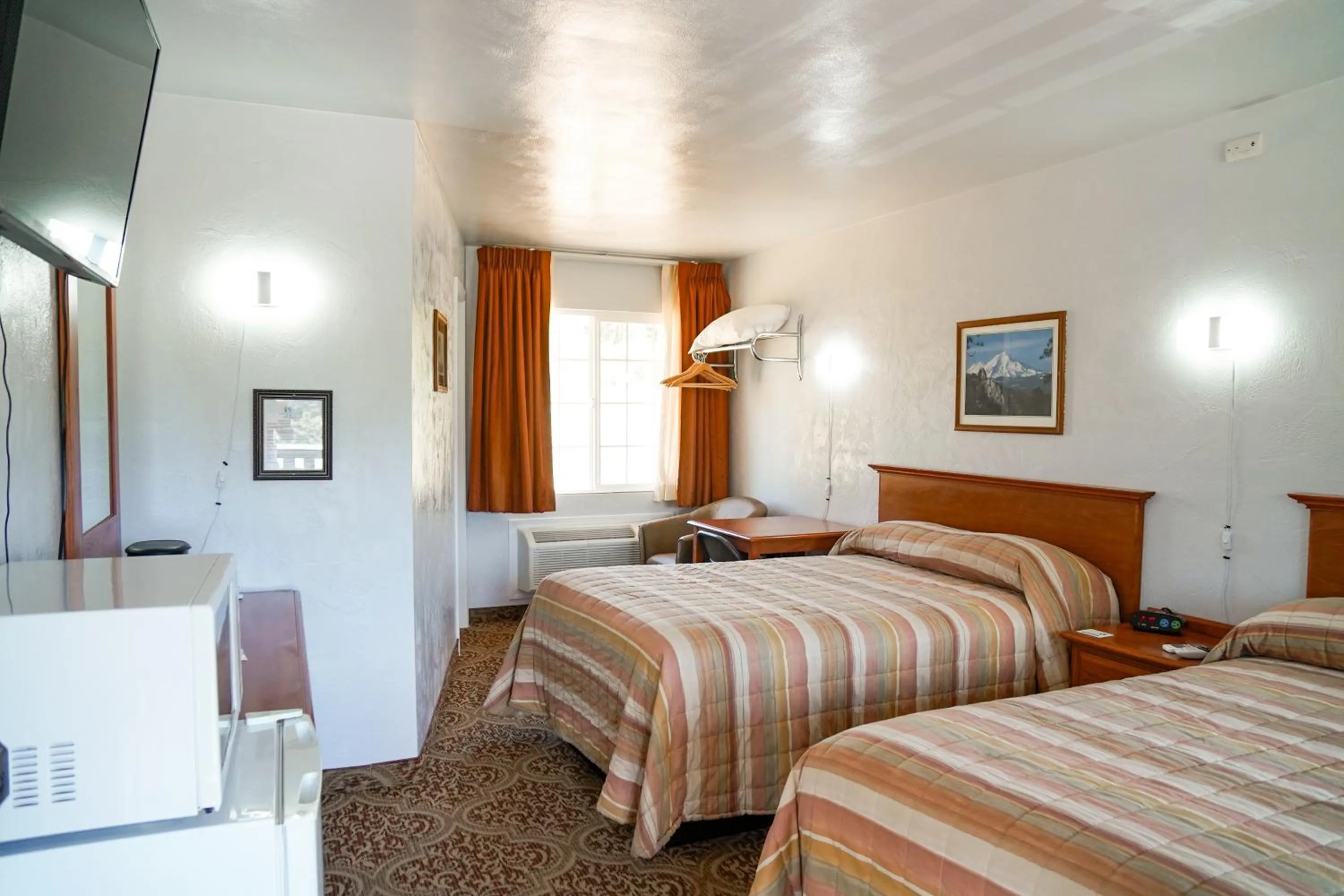 Bed in Swiss Holiday Lodge