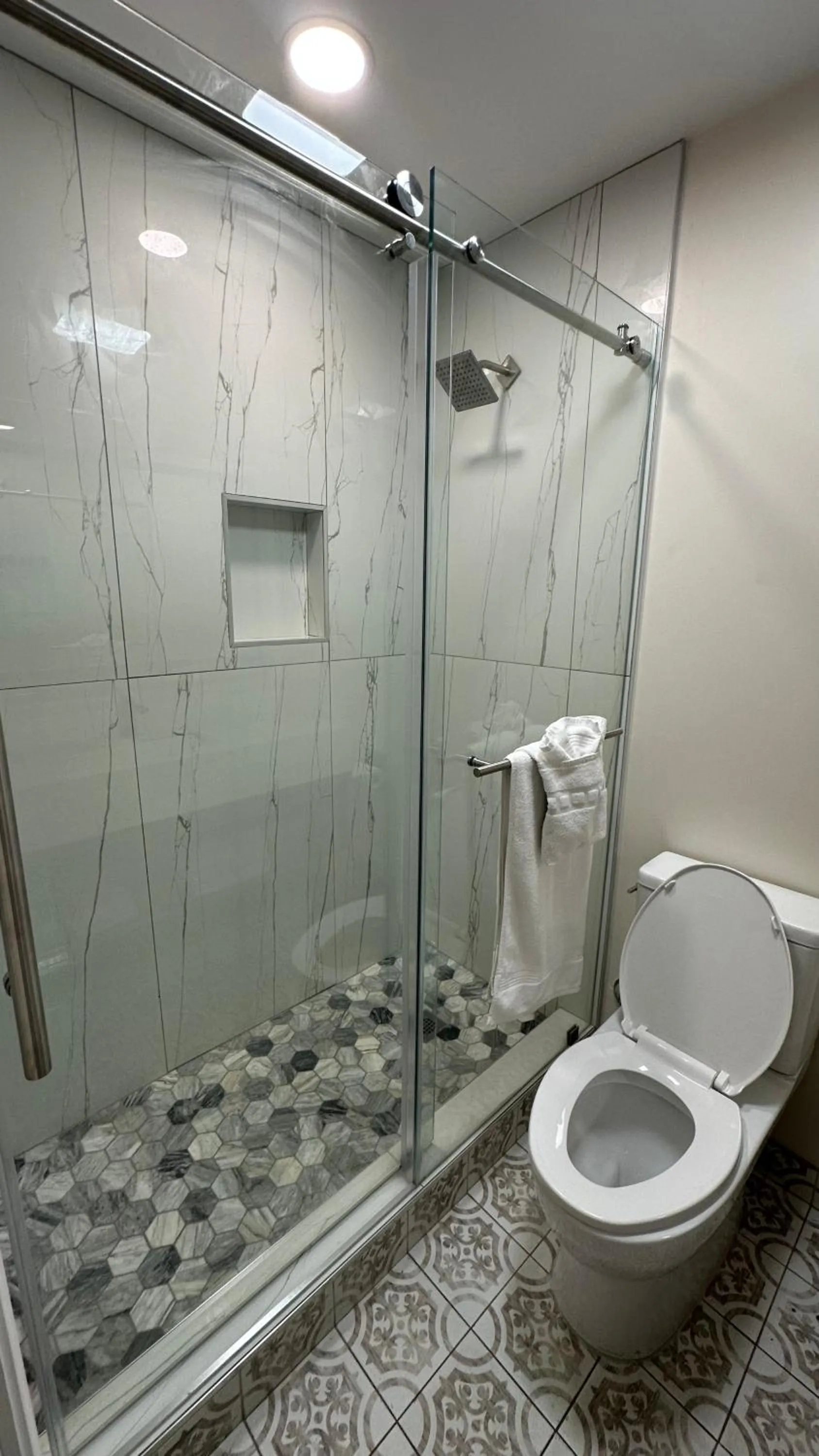 Costa Mesa Inn - Newport Beach Area