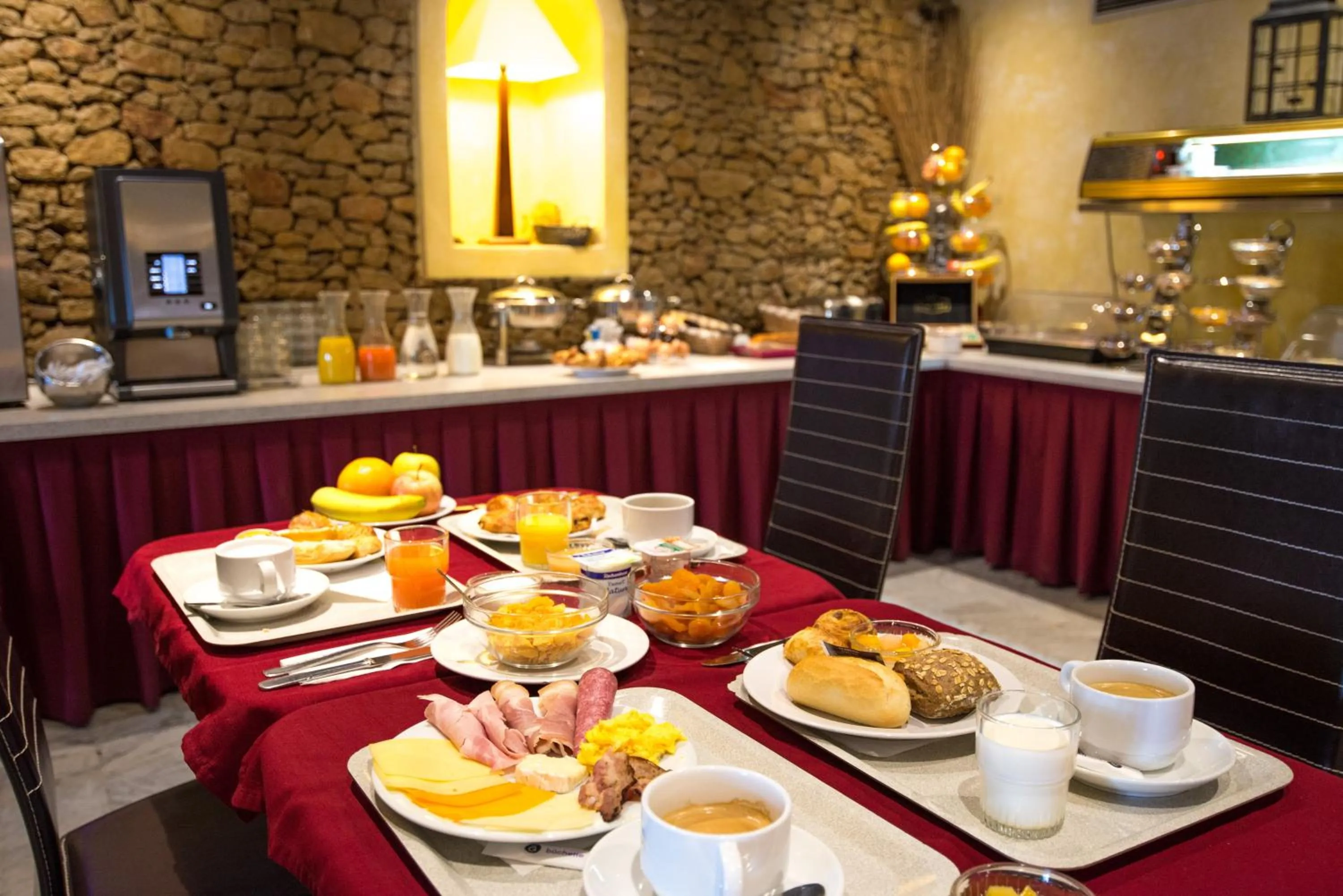 Restaurant/places to eat in Hotel Boréal Nice