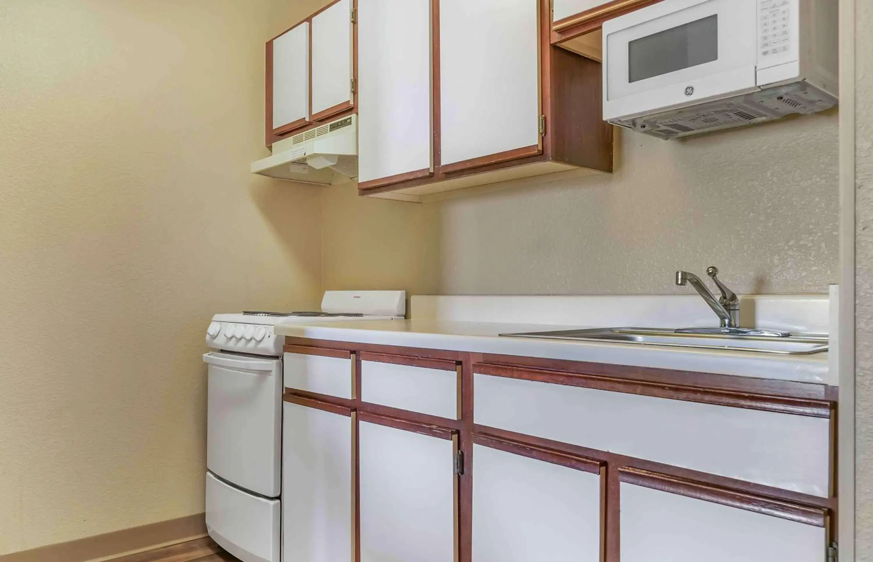 Bedroom in Extended Stay America Select Suites - Detroit - Ann Arbor - University South Bedroom in Extended Stay America Select Suites - Detroit - Ann Arbor - University South