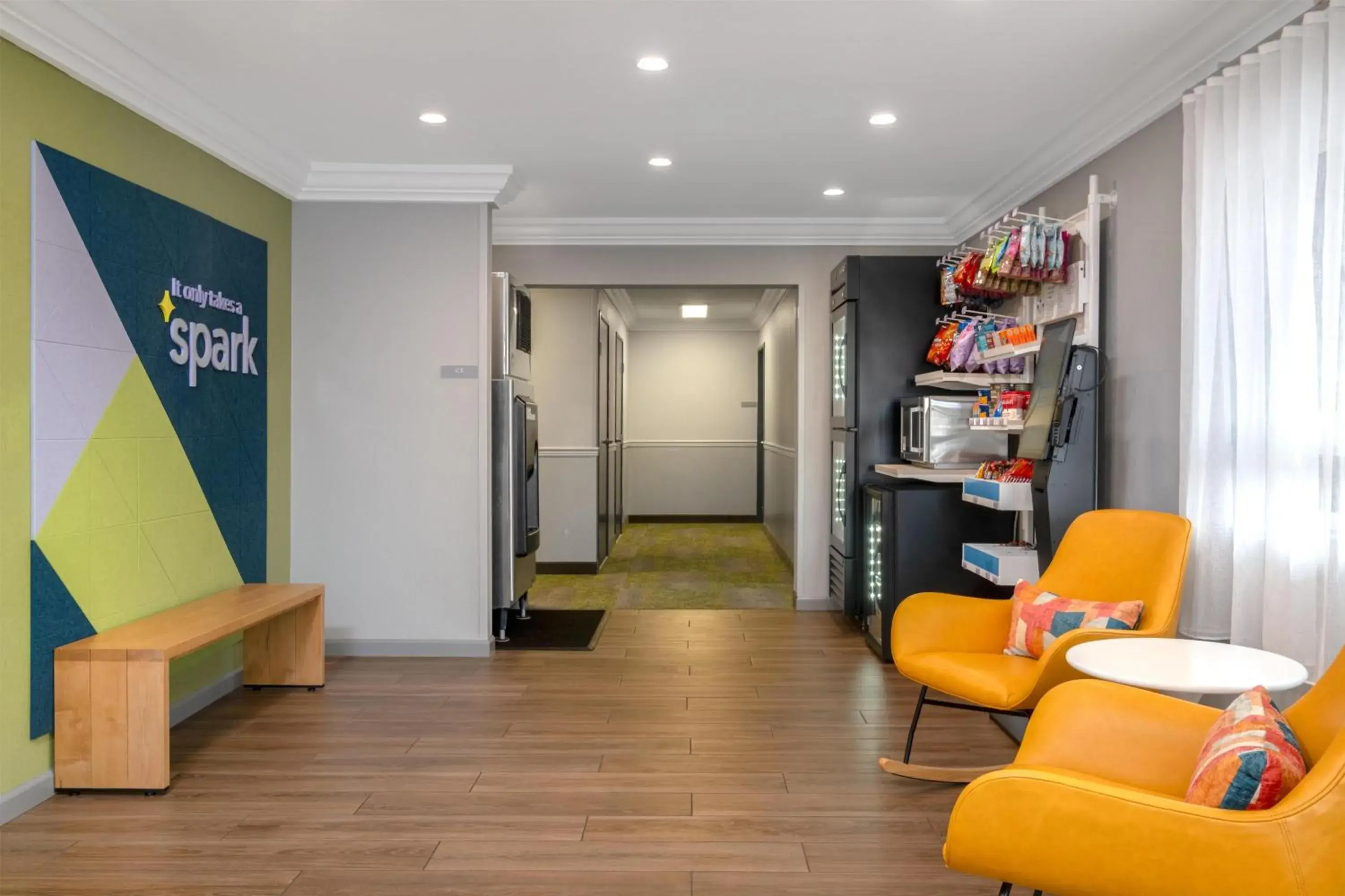 Lobby or reception in Spark by Hilton Springfield Eugene Lobby or reception in Spark by Hilton Springfield Eugene