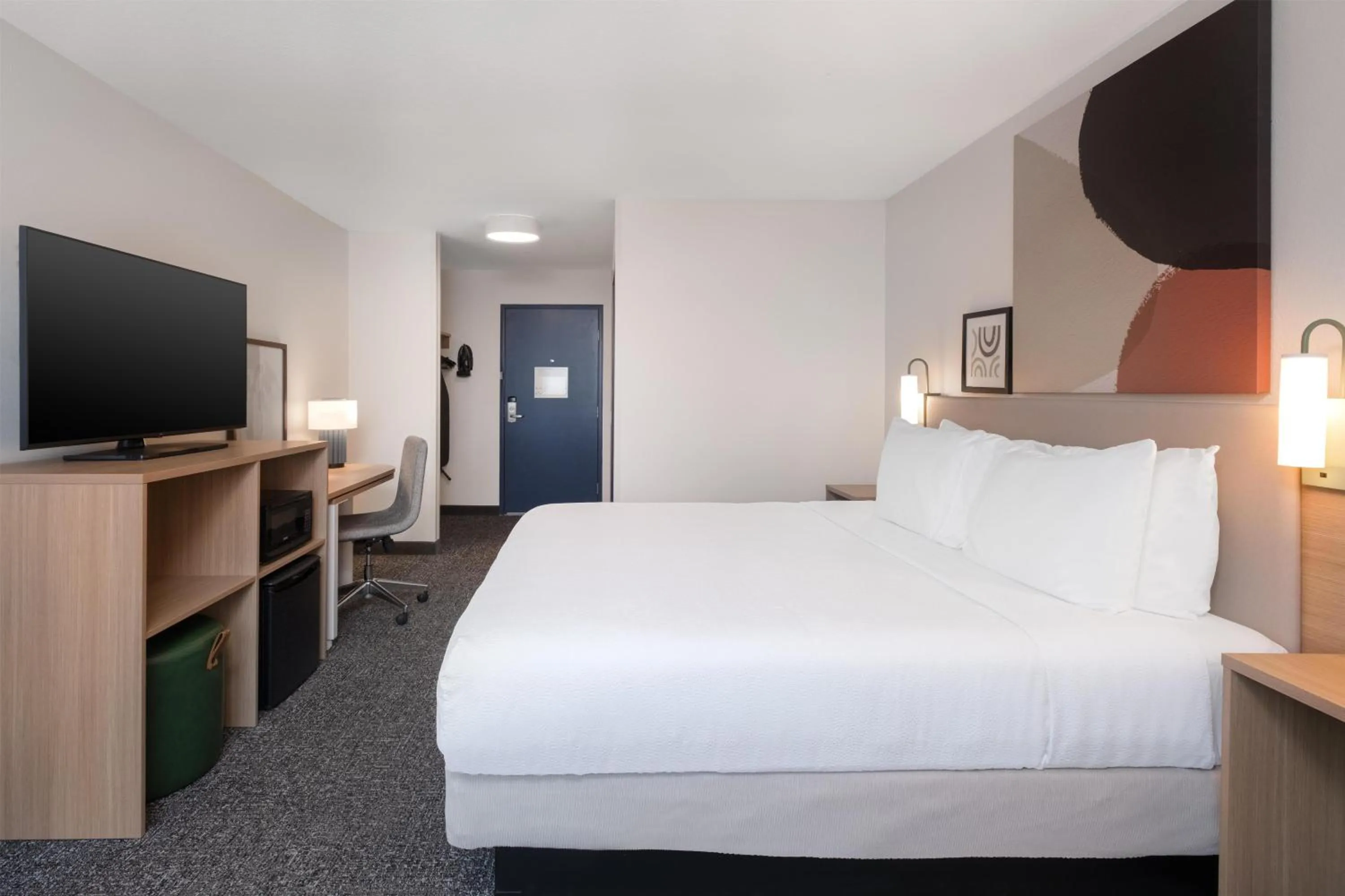 Bed in Spark by Hilton Springfield Eugene