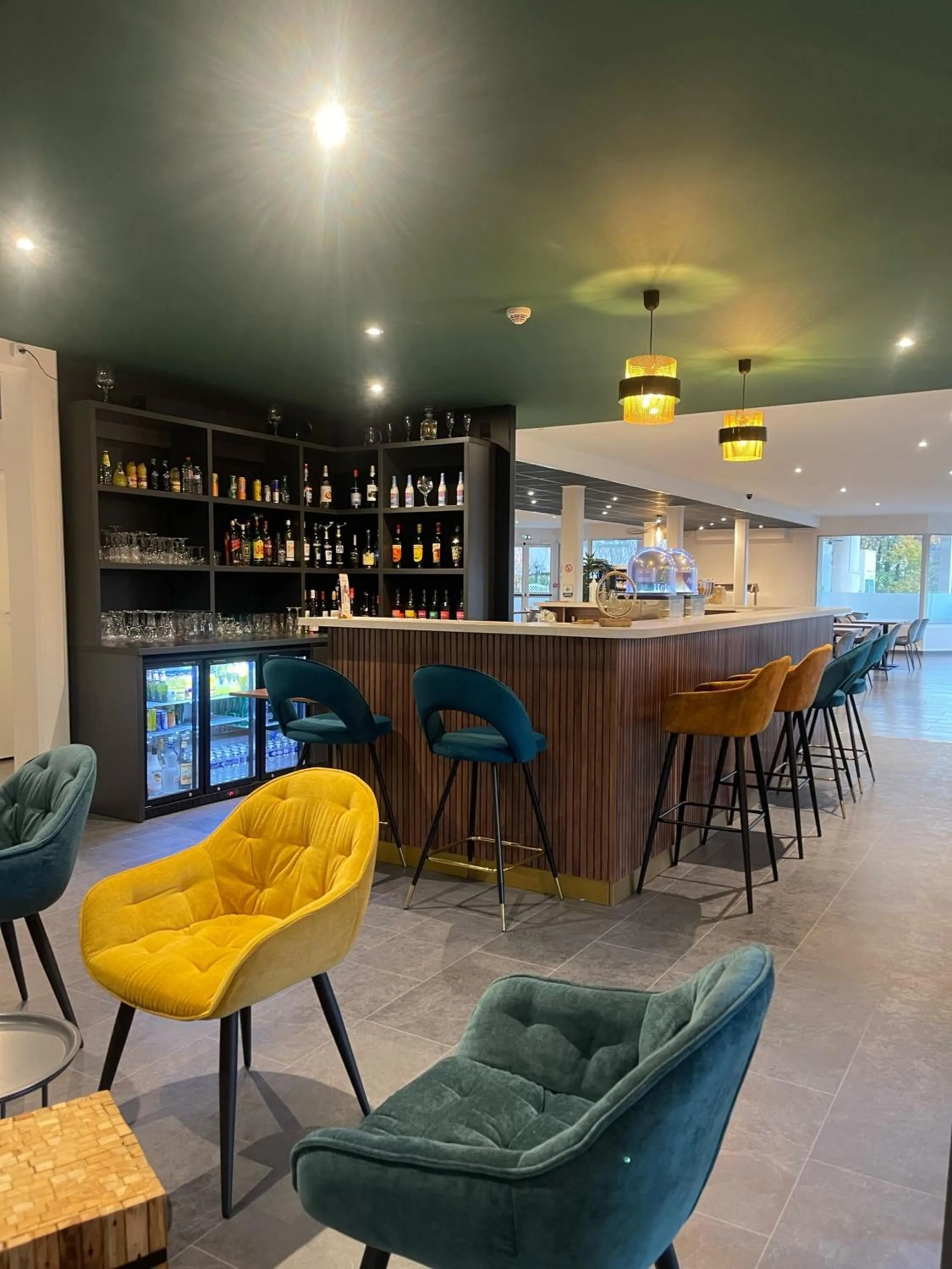 Living room in Kyriad Saint Fargeau Ponthierry - Apollonia