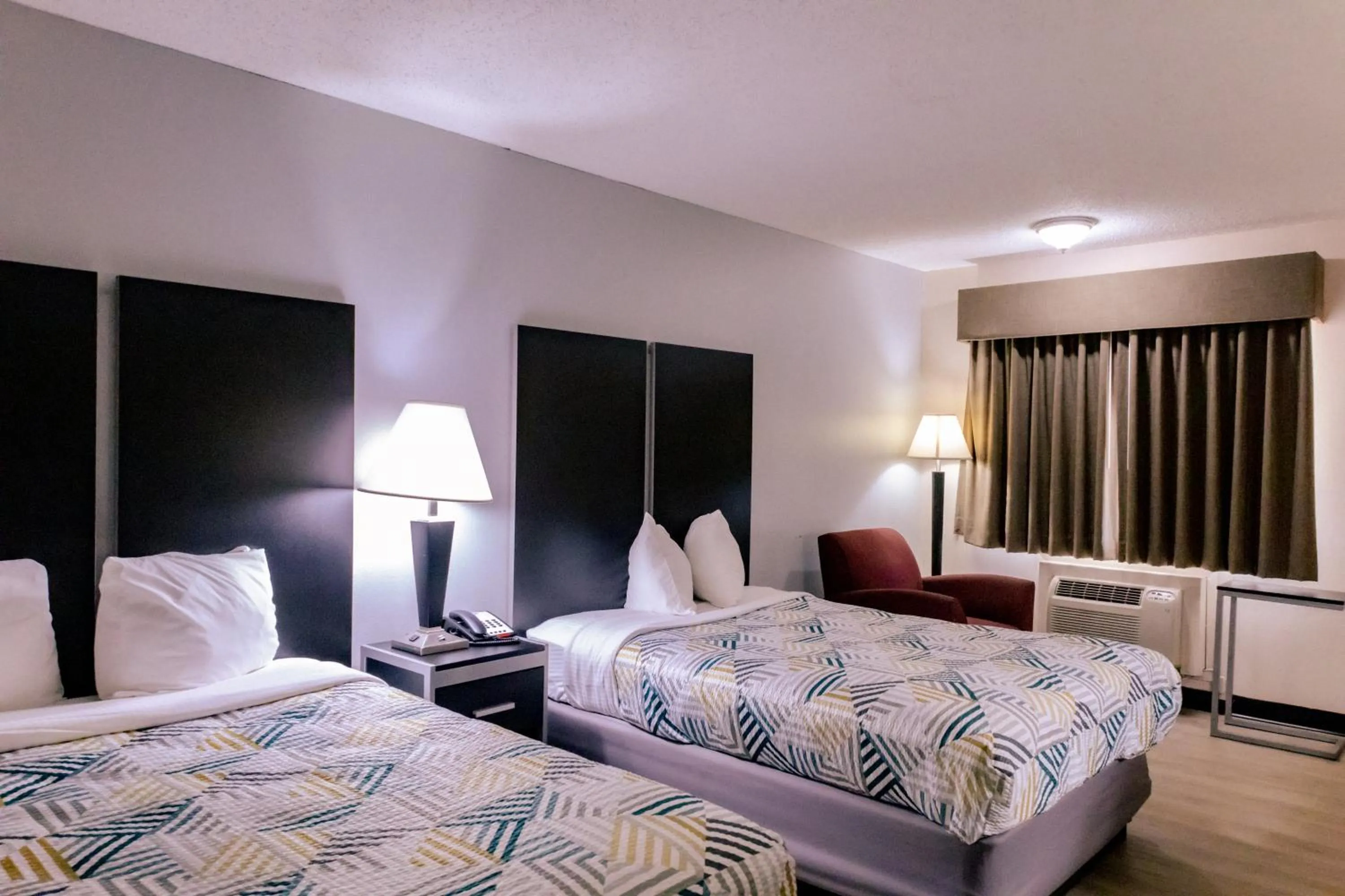 Bed in Motel 6 Nacogdoches, TX