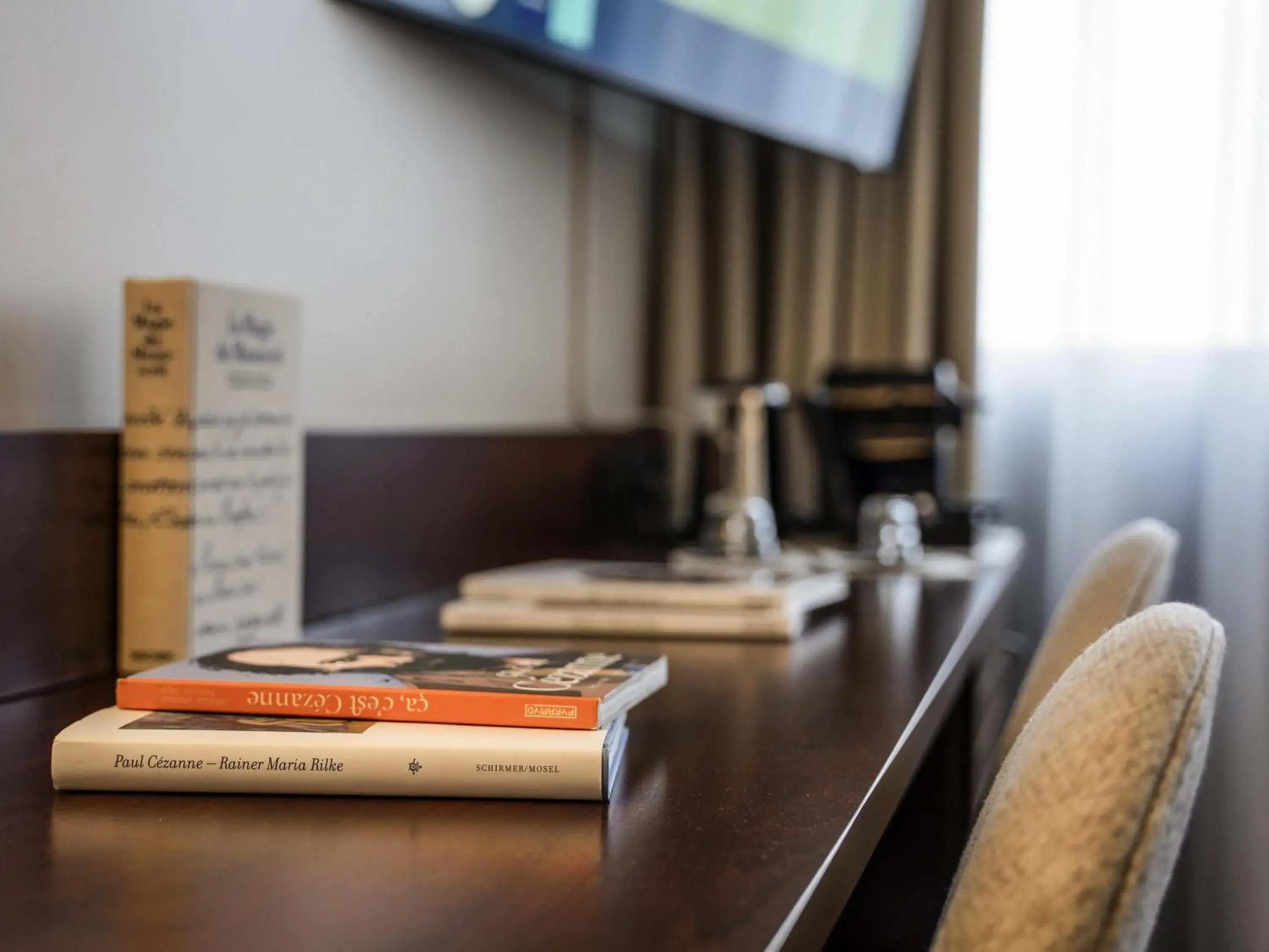 Bedroom in Mercure Paris Gare Montparnasse TGV Bedroom in Mercure Paris Gare Montparnasse TGV