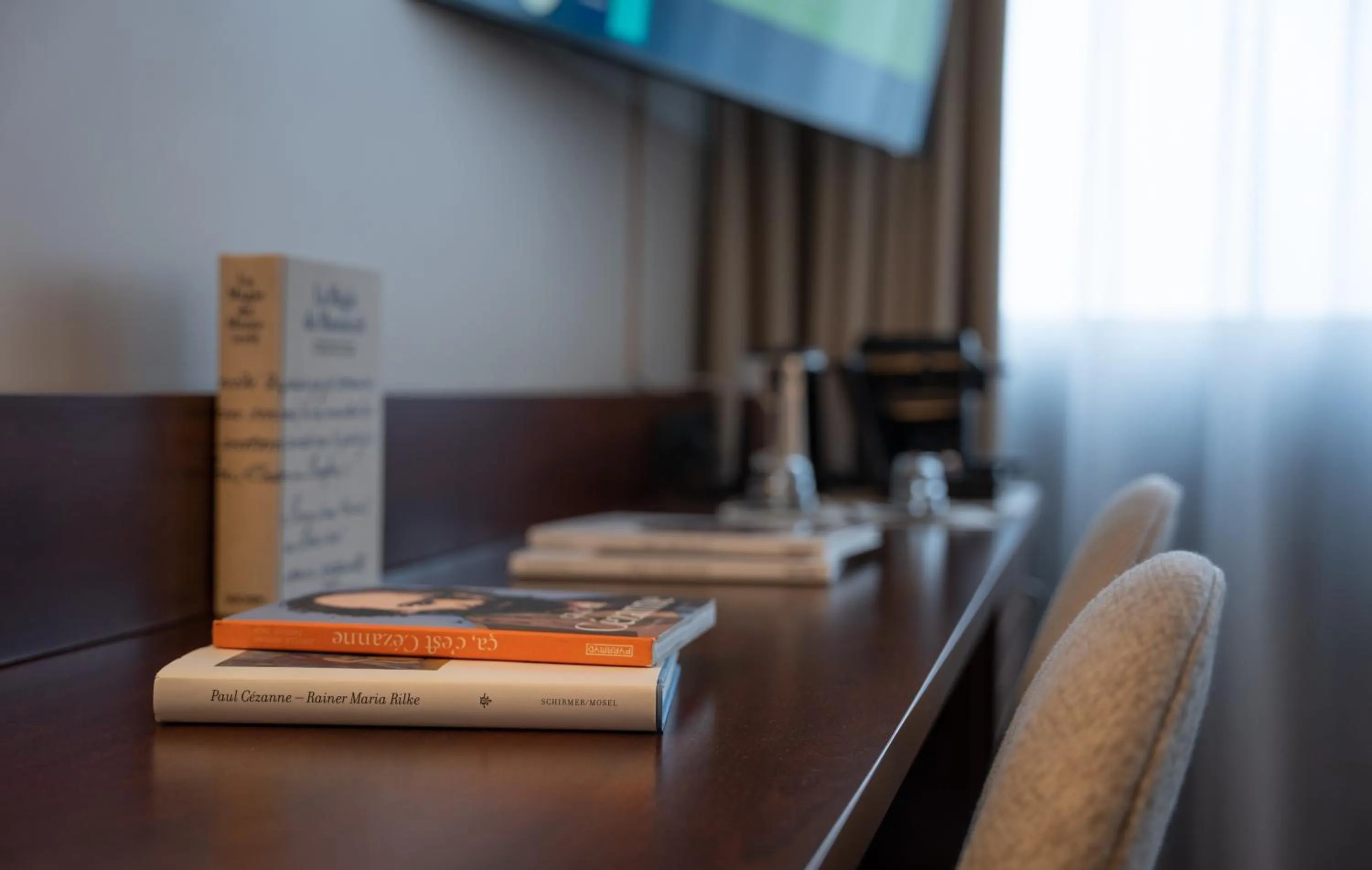 Decorative detail in Mercure Paris Gare Montparnasse TGV