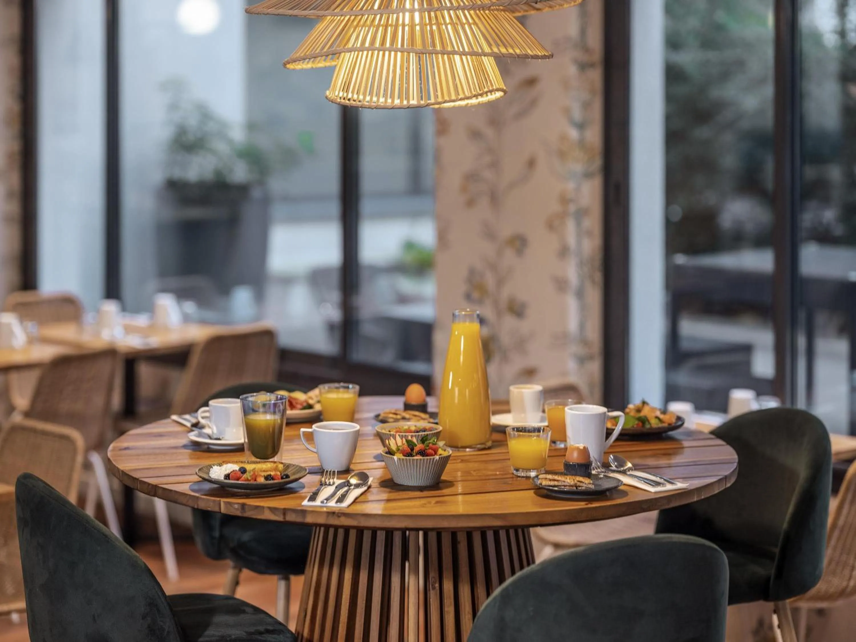 Breakfast in Mercure Paris Gare Montparnasse TGV