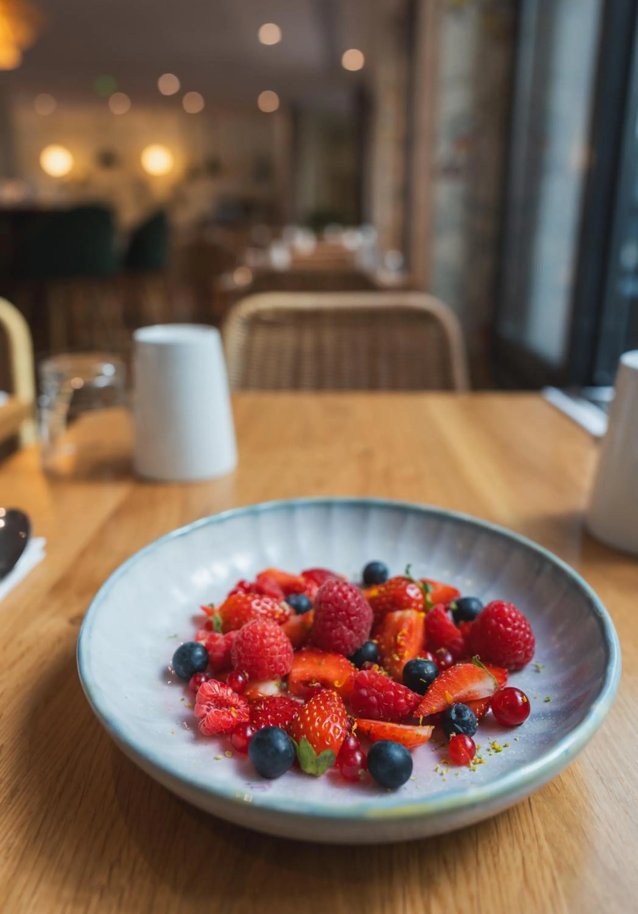 Restaurant/places to eat in Mercure Paris Gare Montparnasse TGV