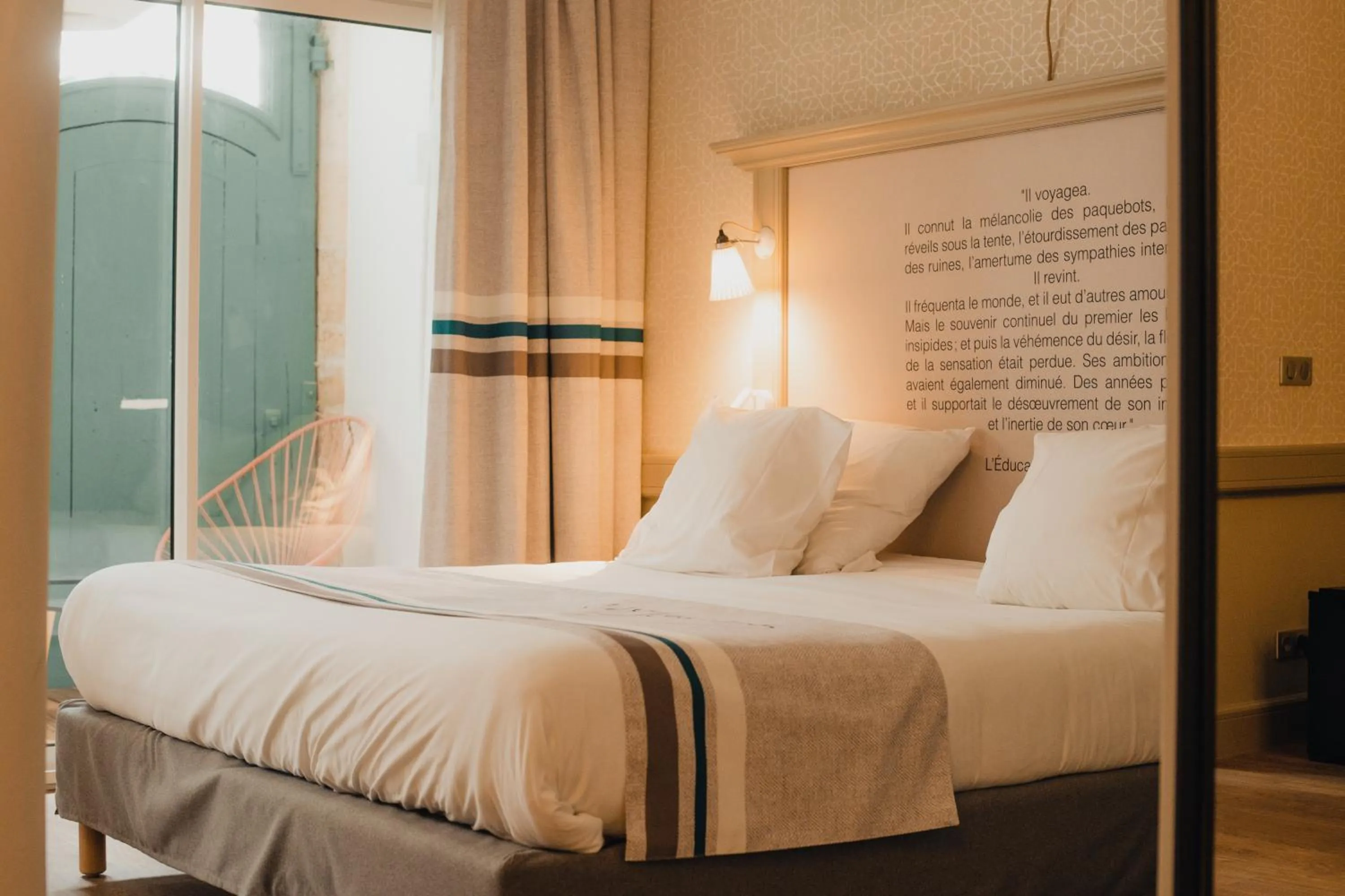 Bed in Hôtel Littéraire Gustave Flaubert, BW Signature Collection