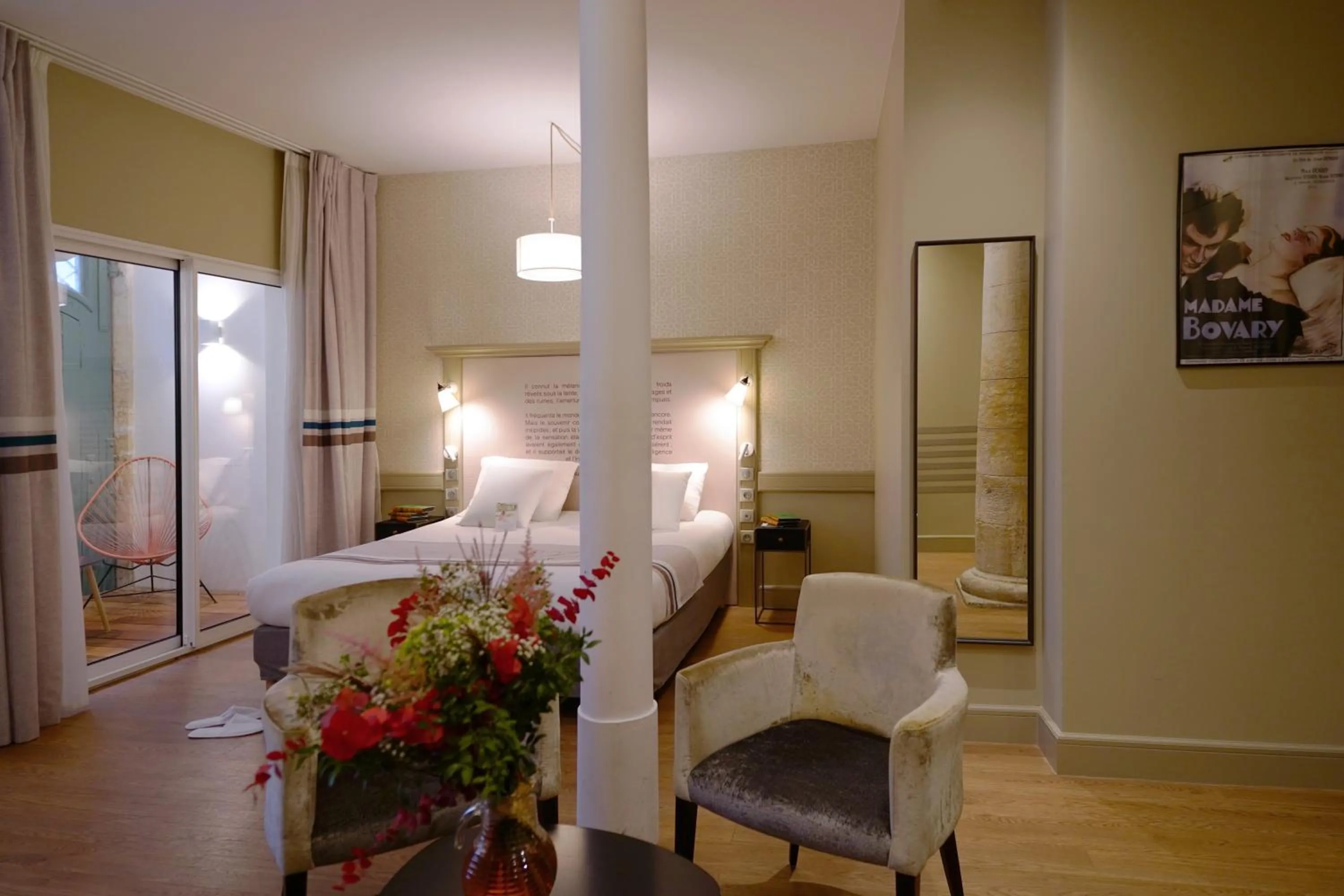 Bedroom, Bed in Hôtel Littéraire Gustave Flaubert, BW Signature Collection