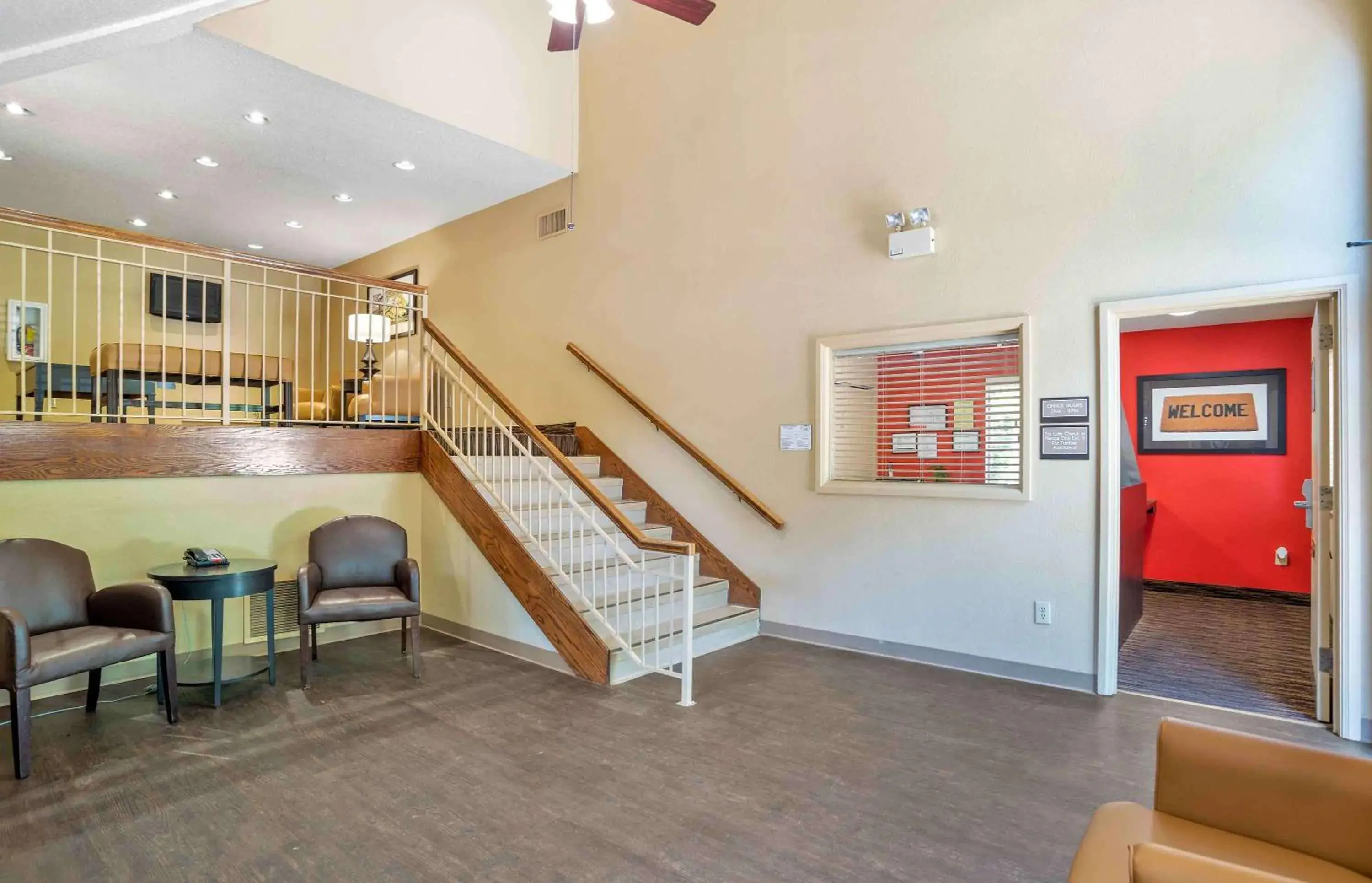 Lobby or reception in Extended Stay America Select Suites - Birmingham - Inverness Lobby or reception in Extended Stay America Select Suites - Birmingham - Inverness