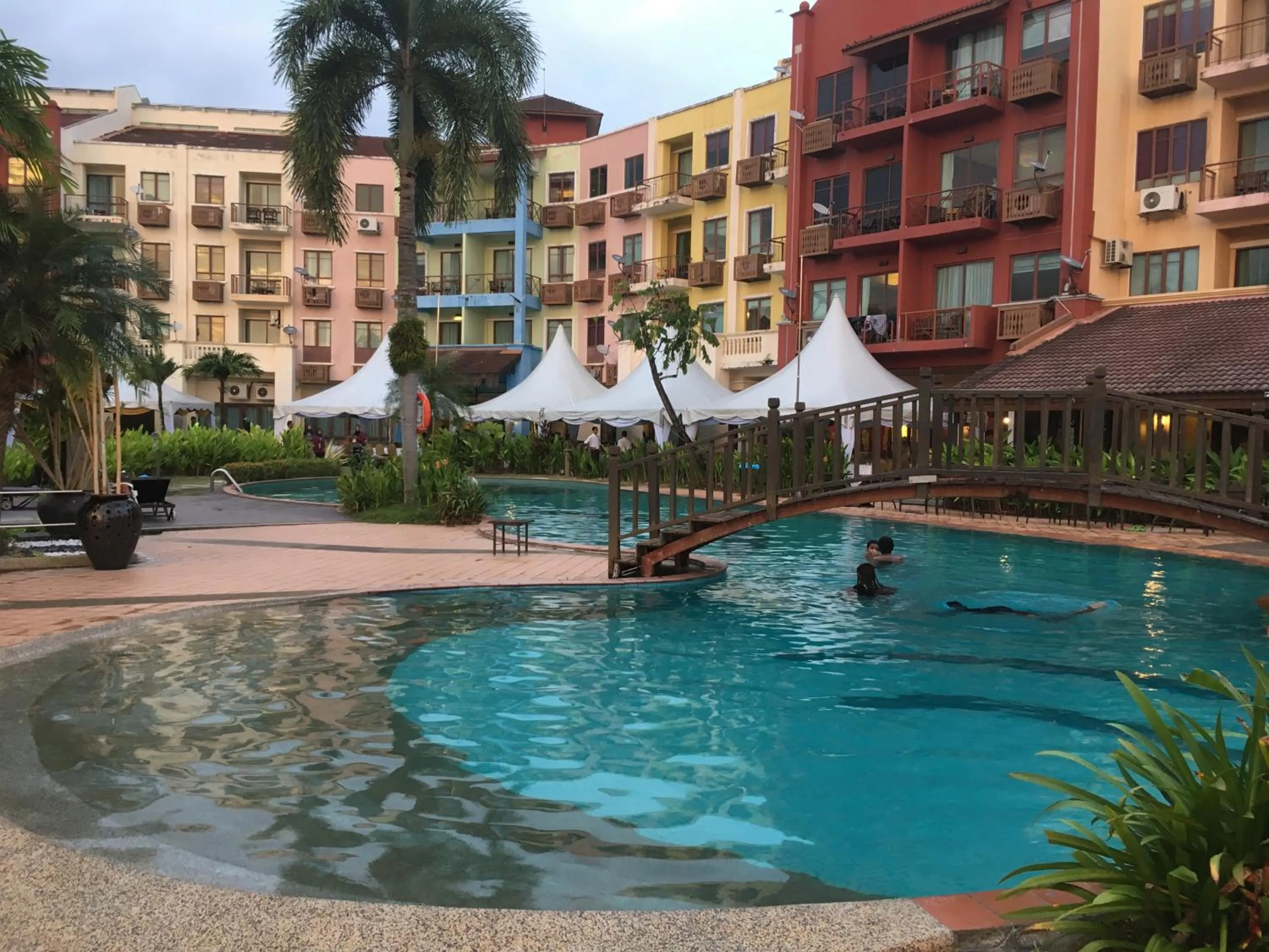 Swimming pool in LANGKAWI LAGOON RESORT OCEAN SUITE
