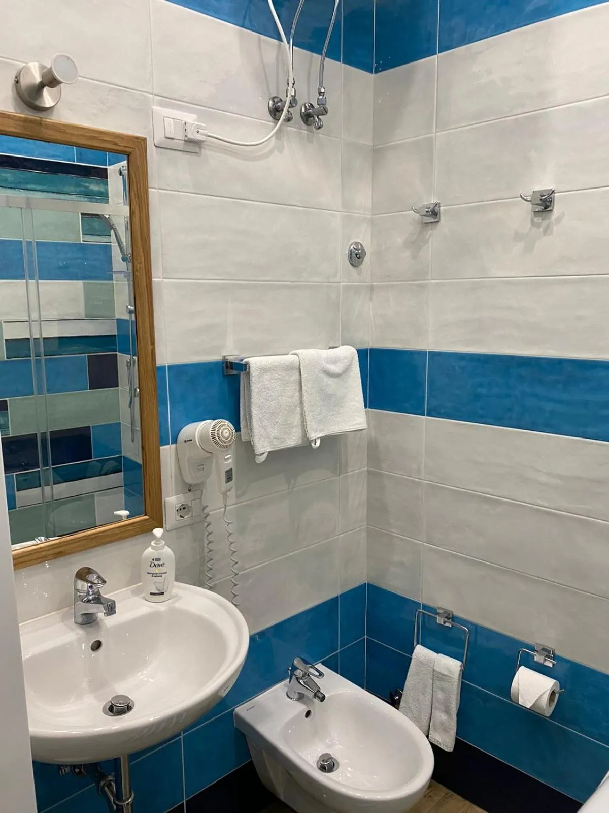 Bathroom in CANELLI HOUSE SORRENTO