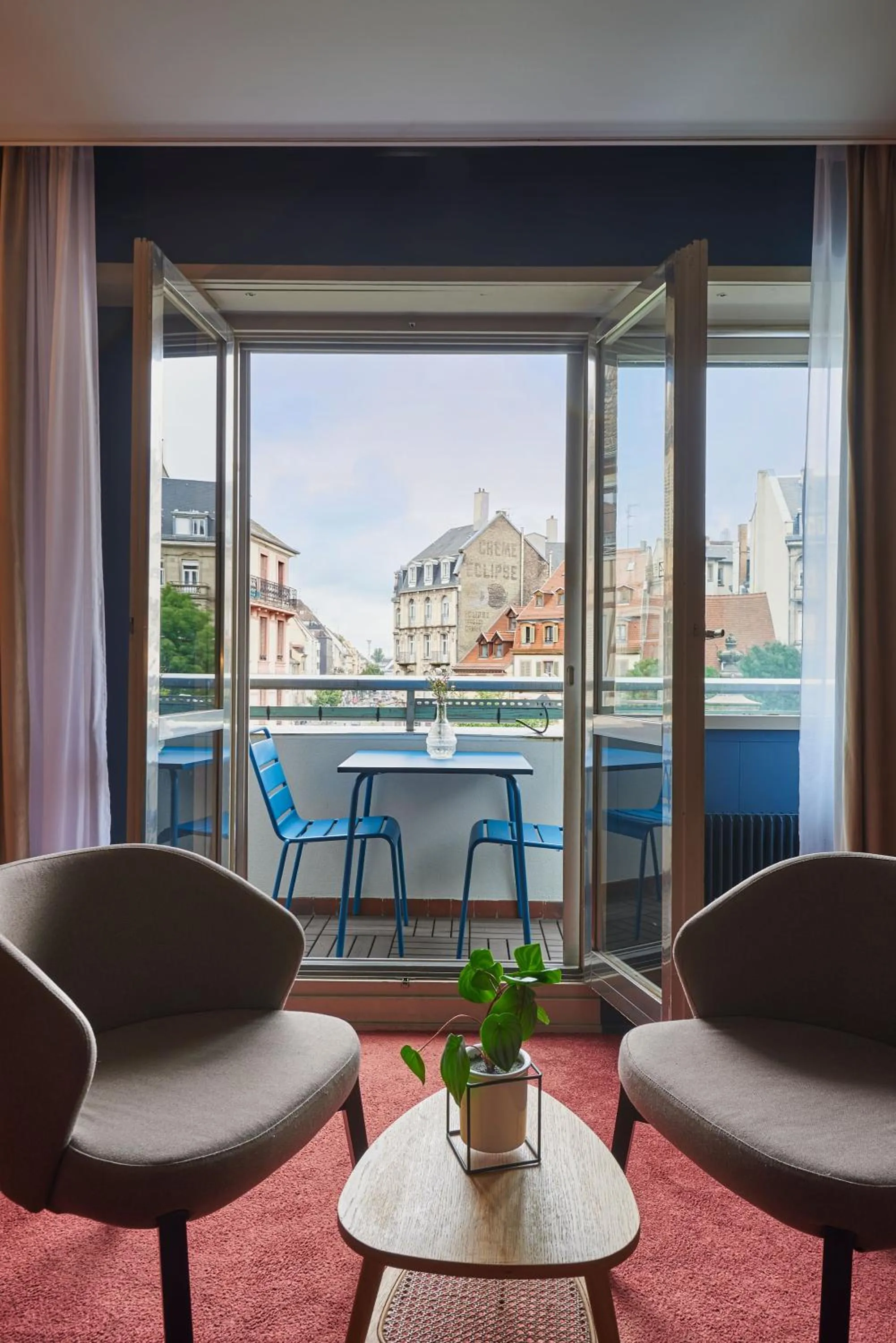 Natural landscape in Hotel Kaijoo by HappyCulture