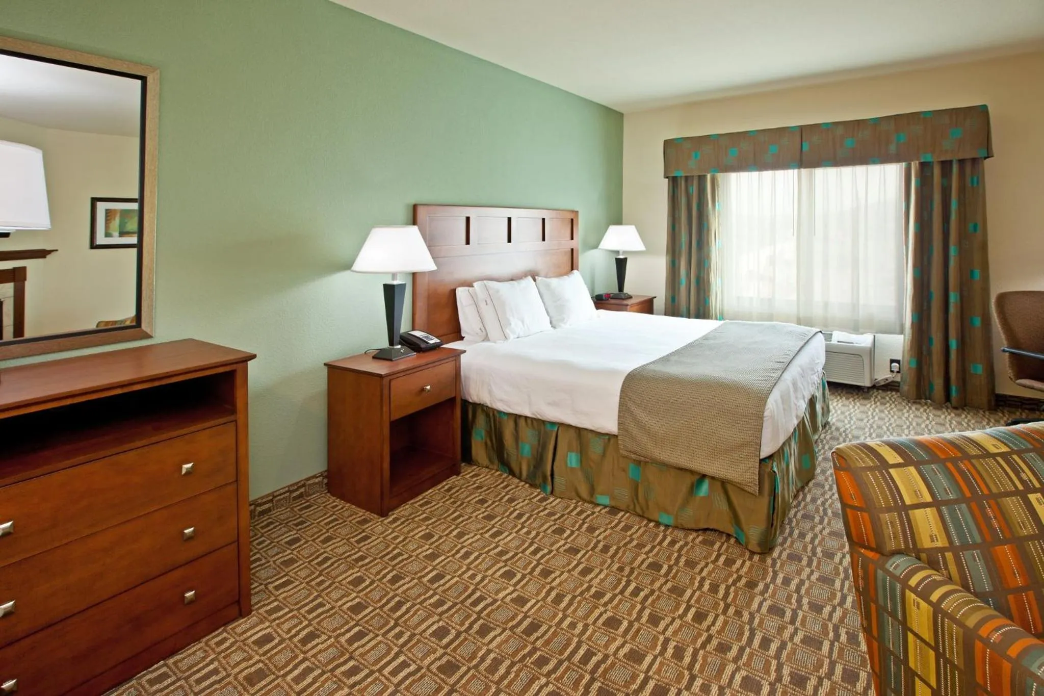 Holiday Inn Express & Suites Ripley by IHG