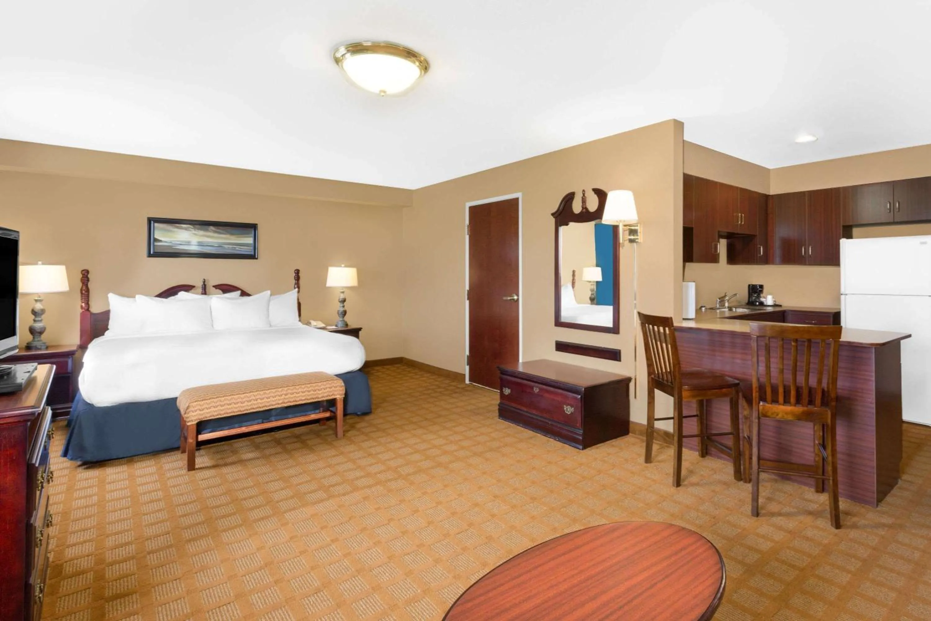 Photo of the whole room in Microtel Inn & Suites by Wyndham Starkville