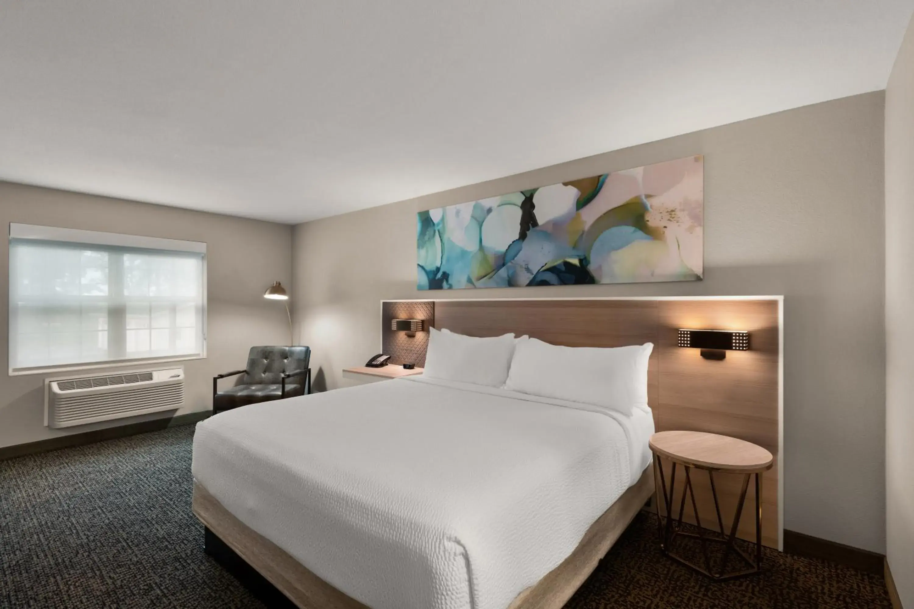 King Room - Non-Smoking in Wyndham Garden Galena Hotel & Day Spa King Room - Non-Smoking in Wyndham Garden Galena Hotel & Day Spa