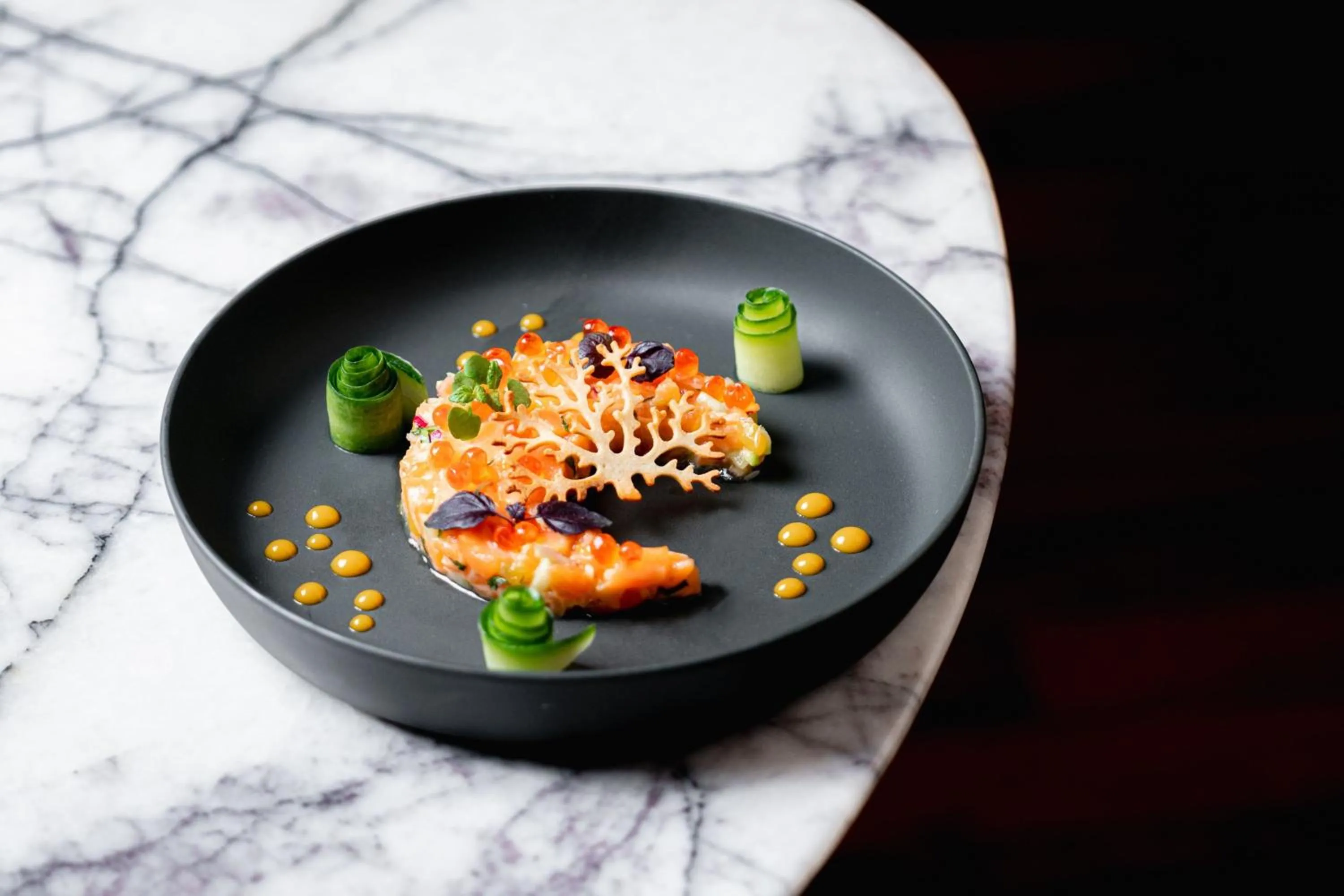 Restaurant/places to eat in Le Méridien Paris Arc De Triomphe