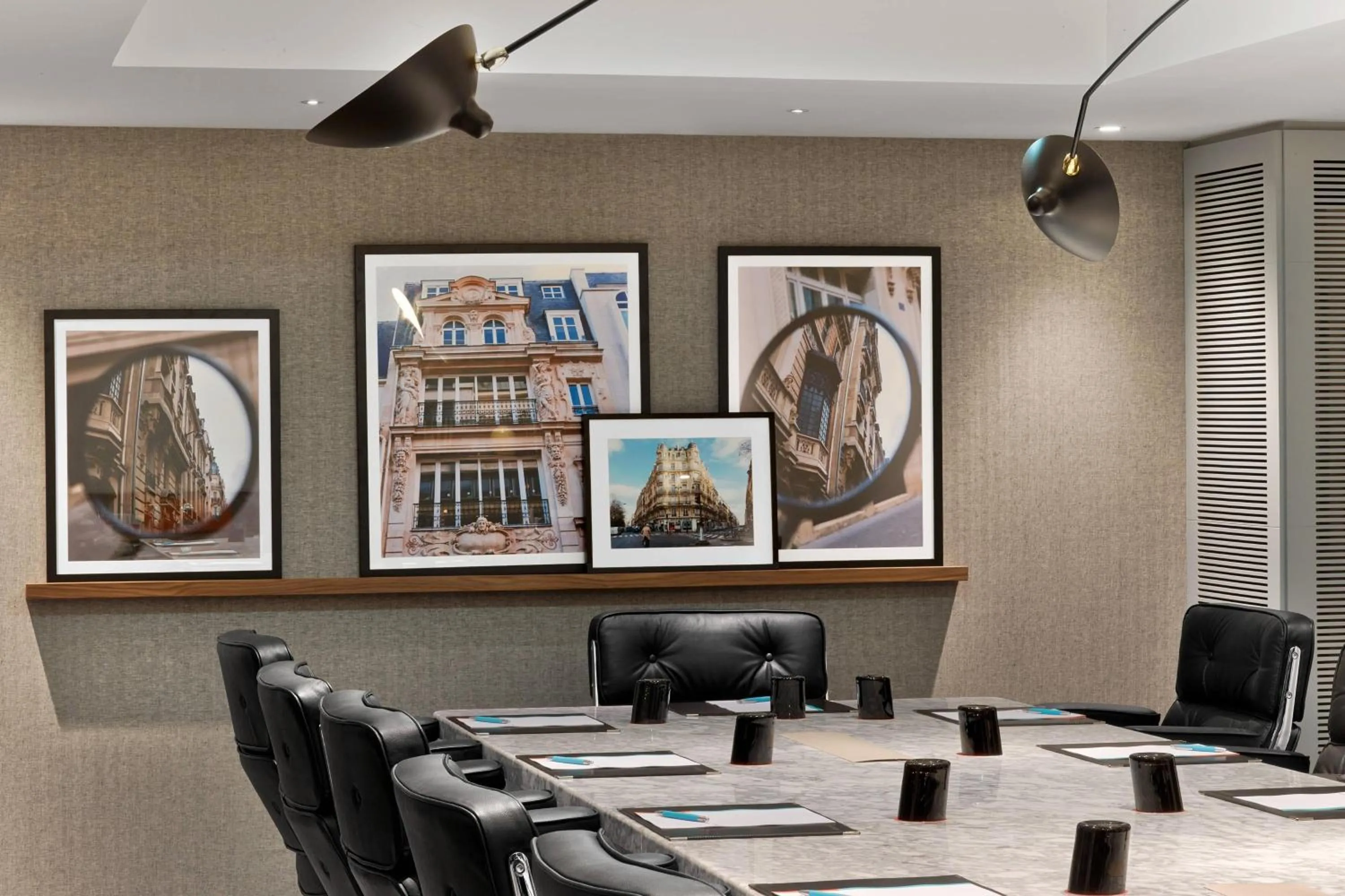 Meeting/conference room in Le Méridien Paris Arc De Triomphe