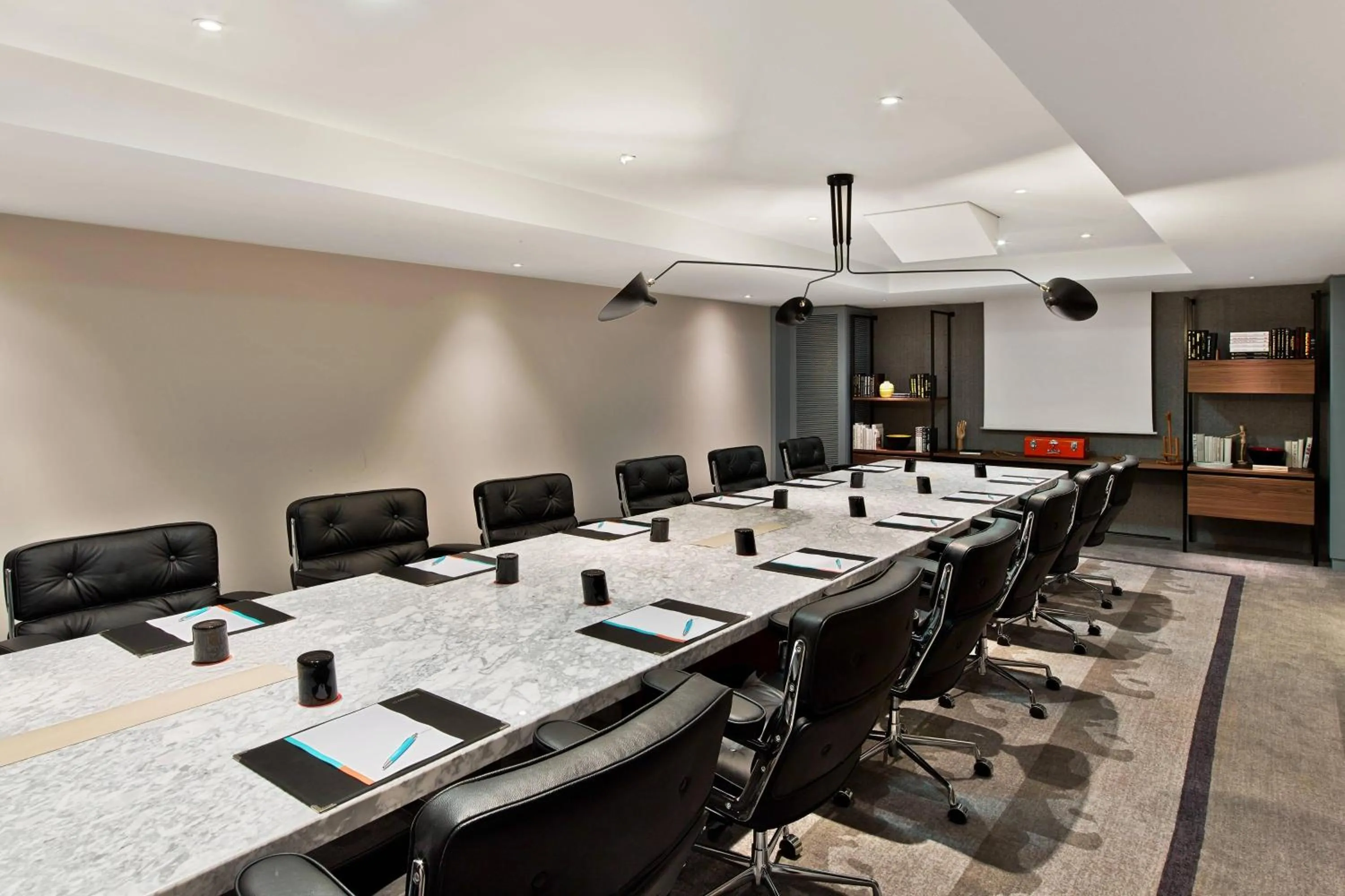 Meeting/conference room in Le Méridien Paris Arc De Triomphe