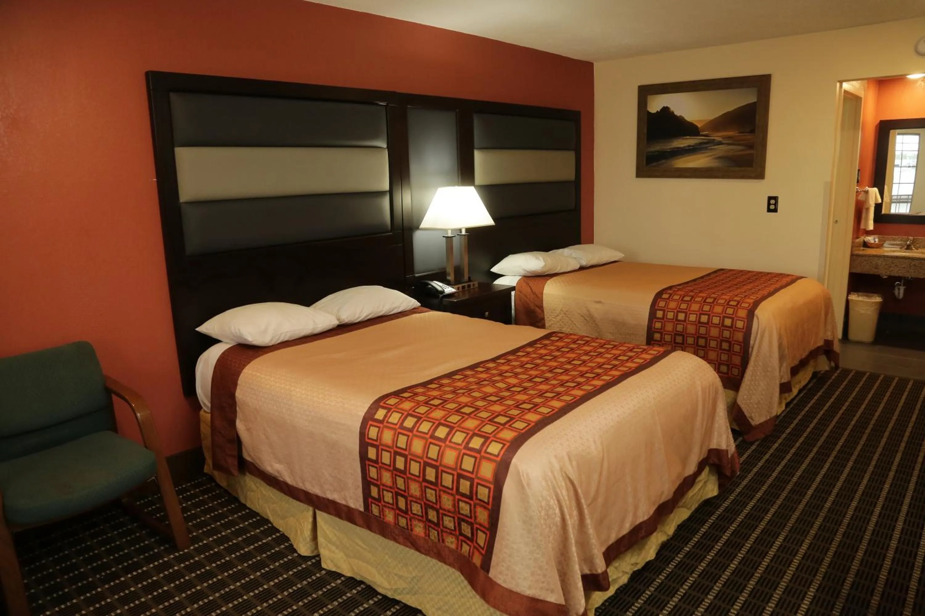 Bed in Budget Inn - Washington