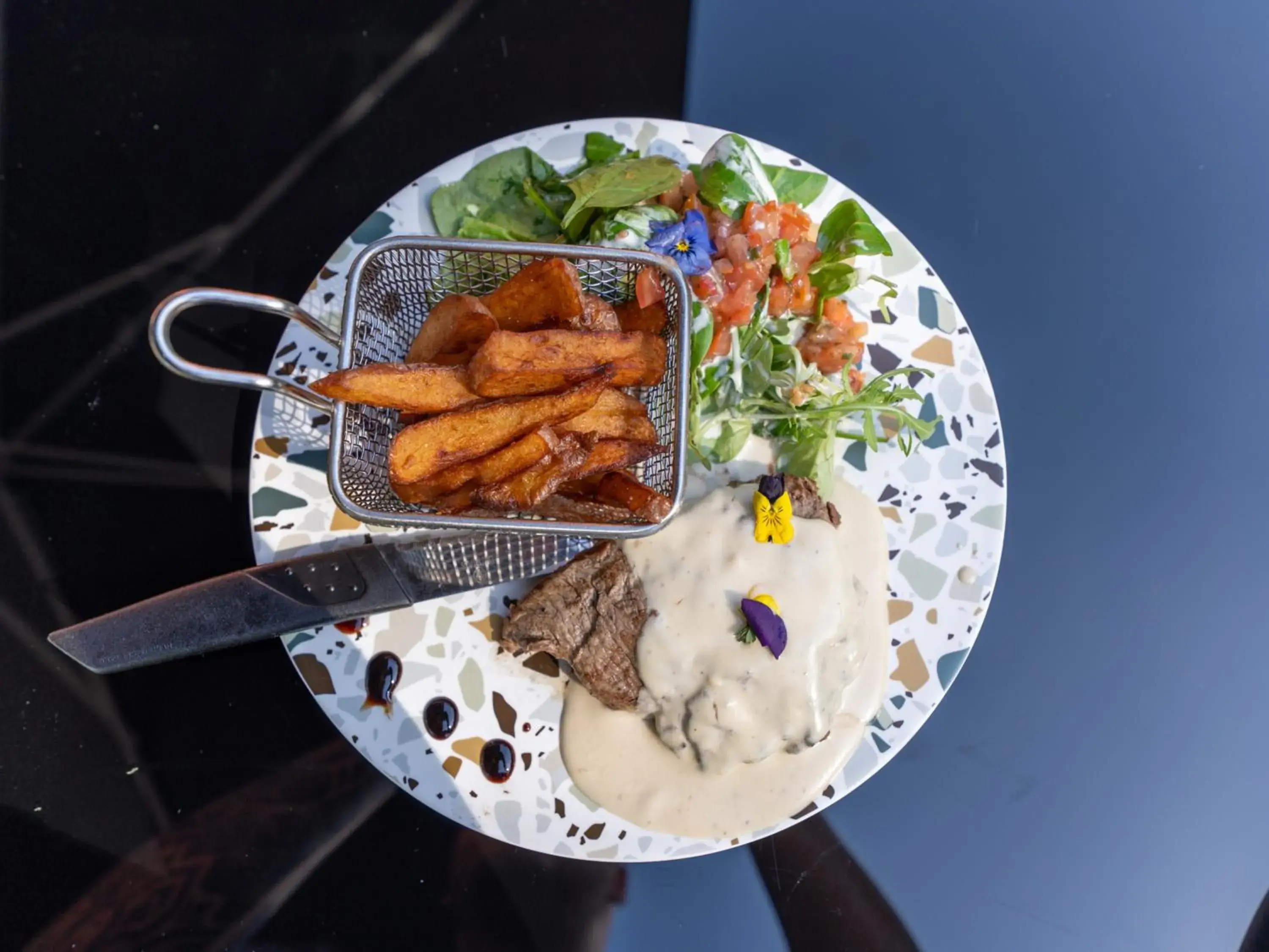 Restaurant/places to eat in Kyriad Lyon Sud Sainte Foy Restaurant/places to eat in Kyriad Lyon Sud Sainte Foy