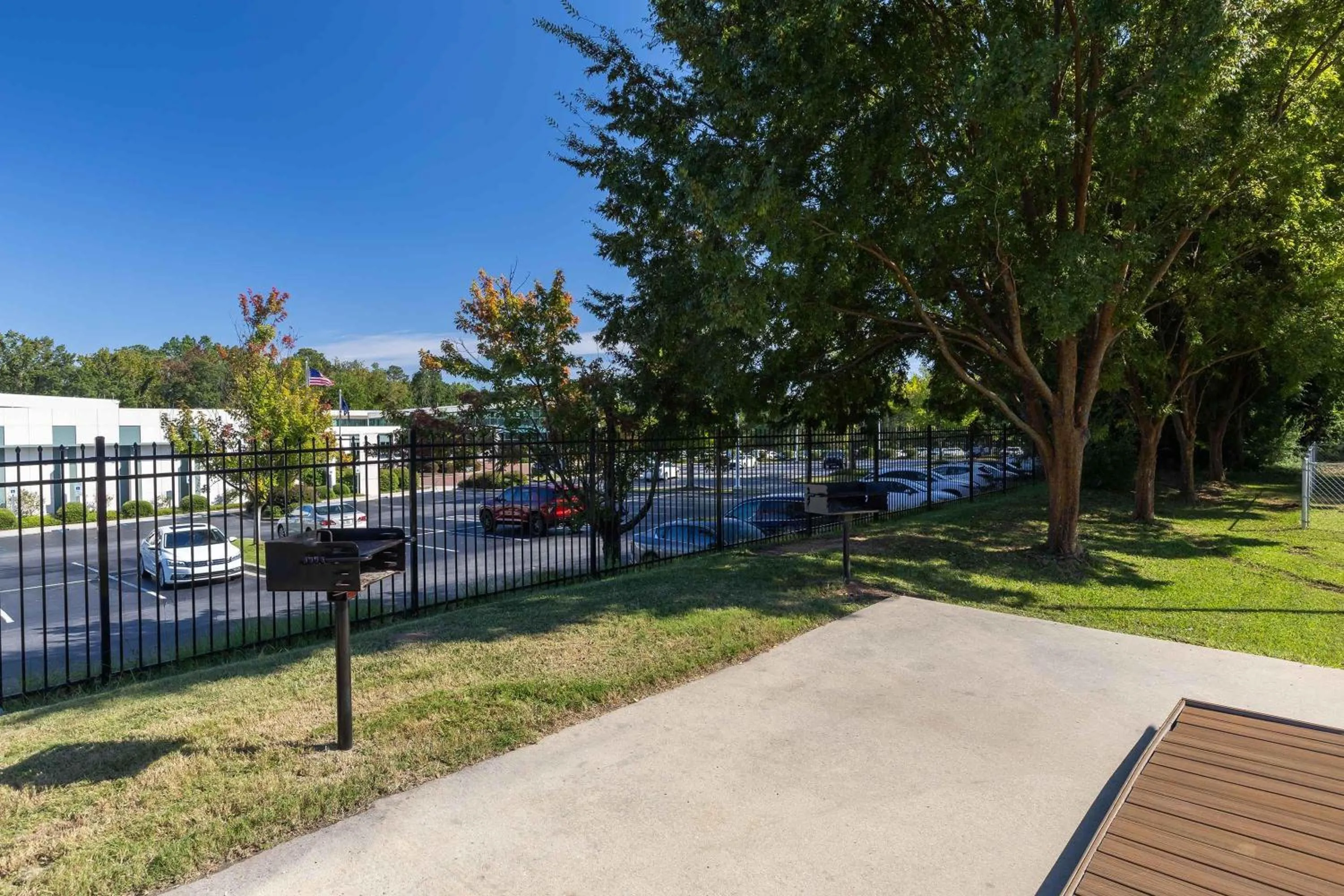 Property building in Extended Stay America Suites - Columbia - Greystone