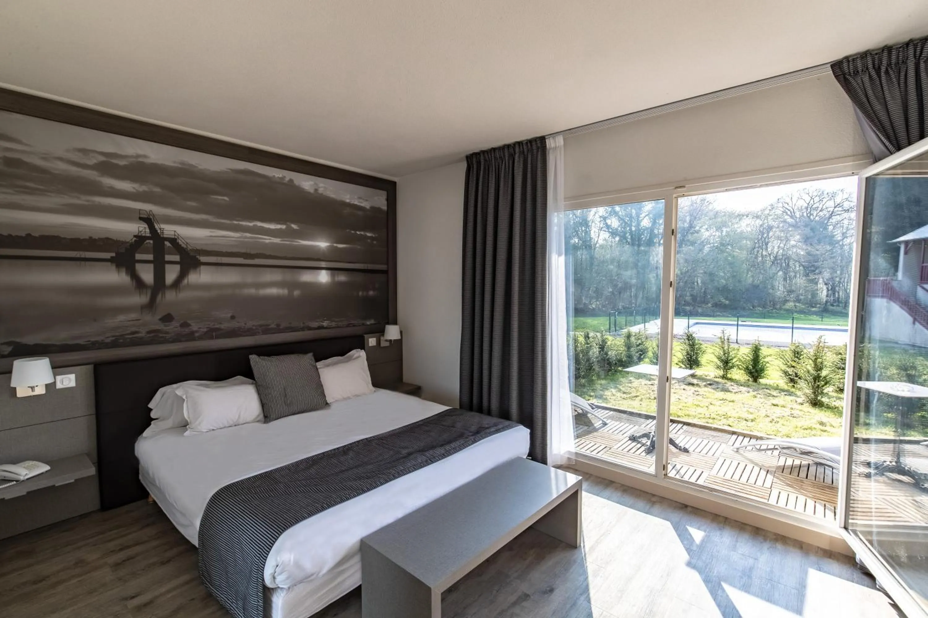 Bed in Saint Malo Golf Resort