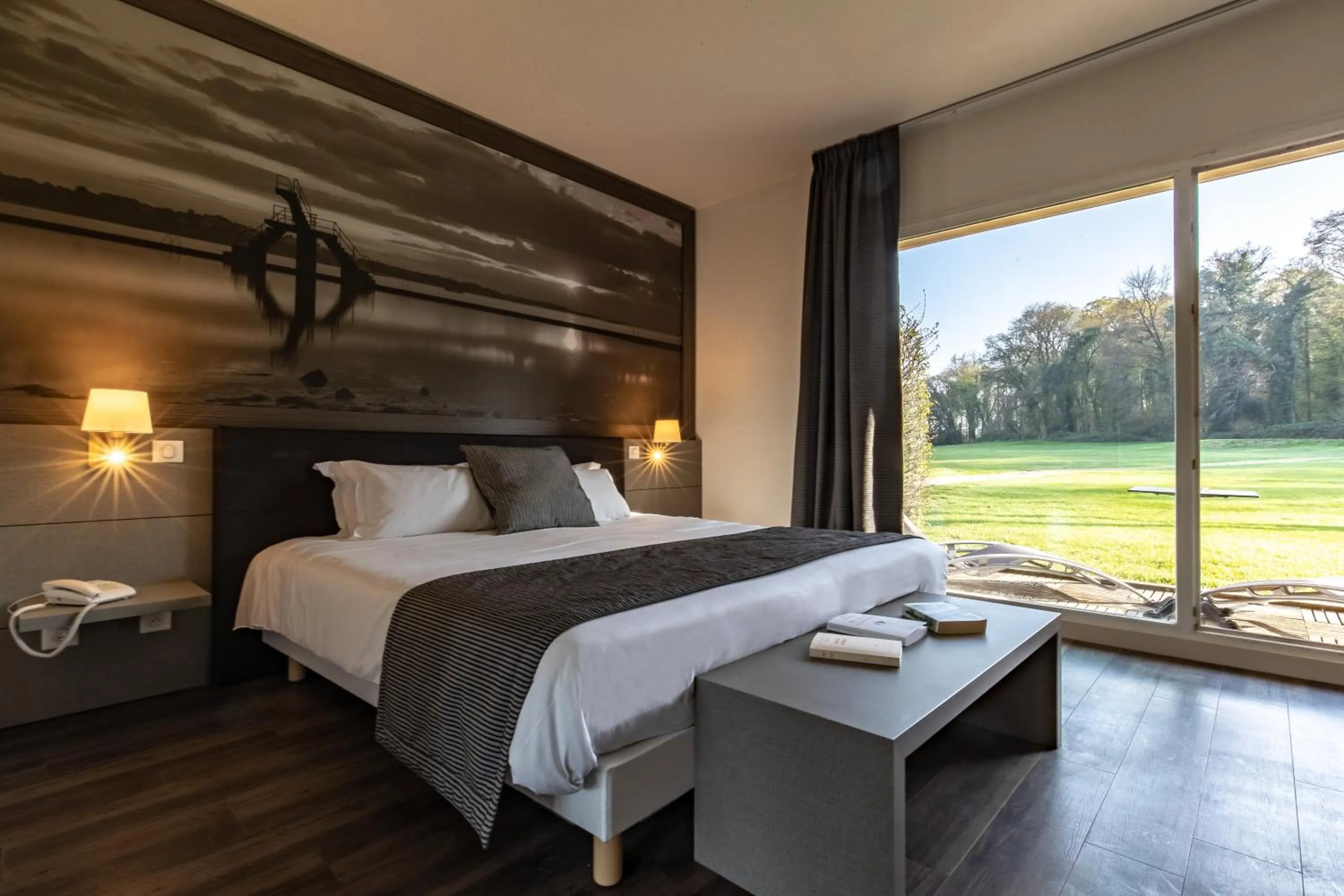 Bed in Saint Malo Golf Resort