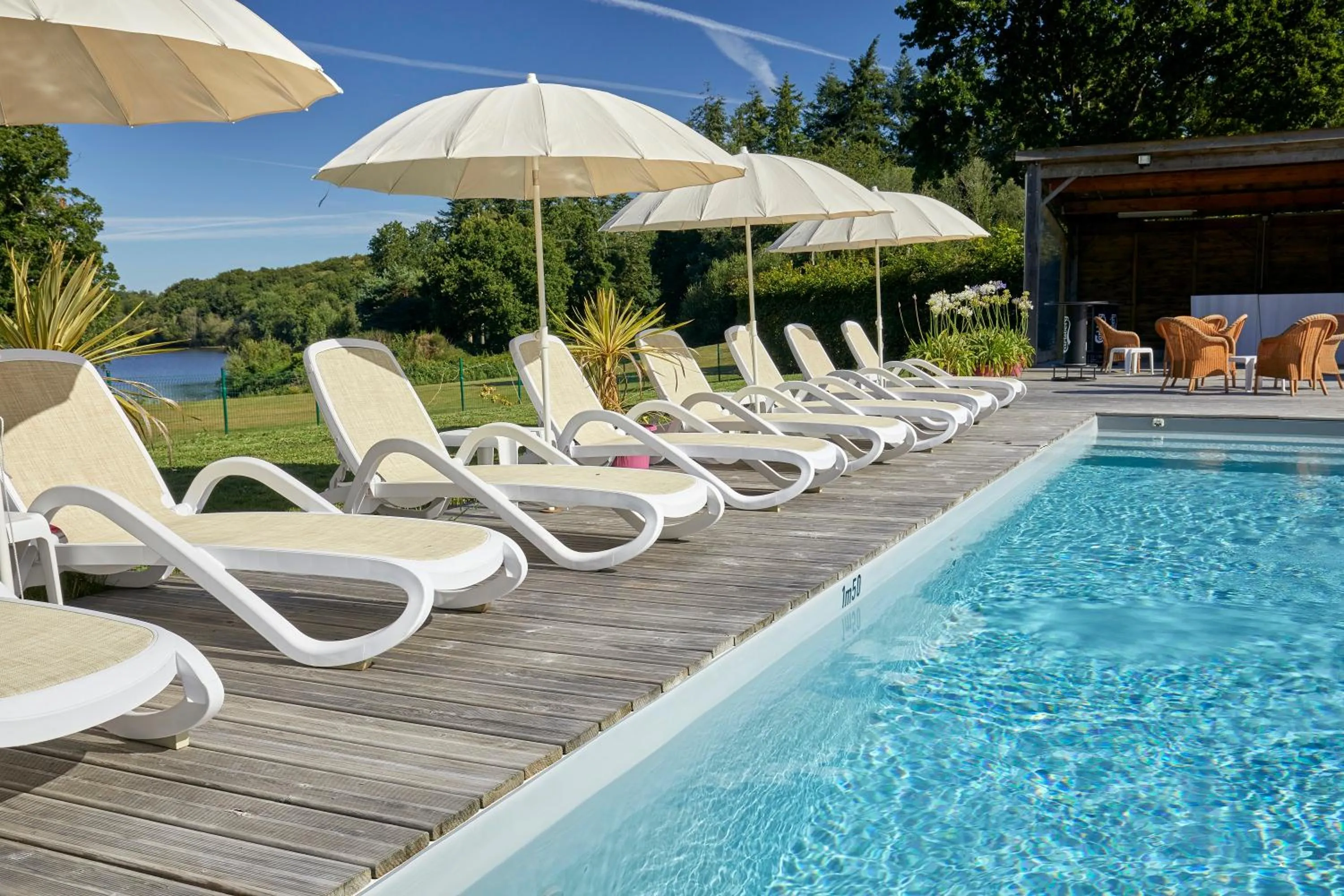 Swimming pool in Saint Malo Golf Resort