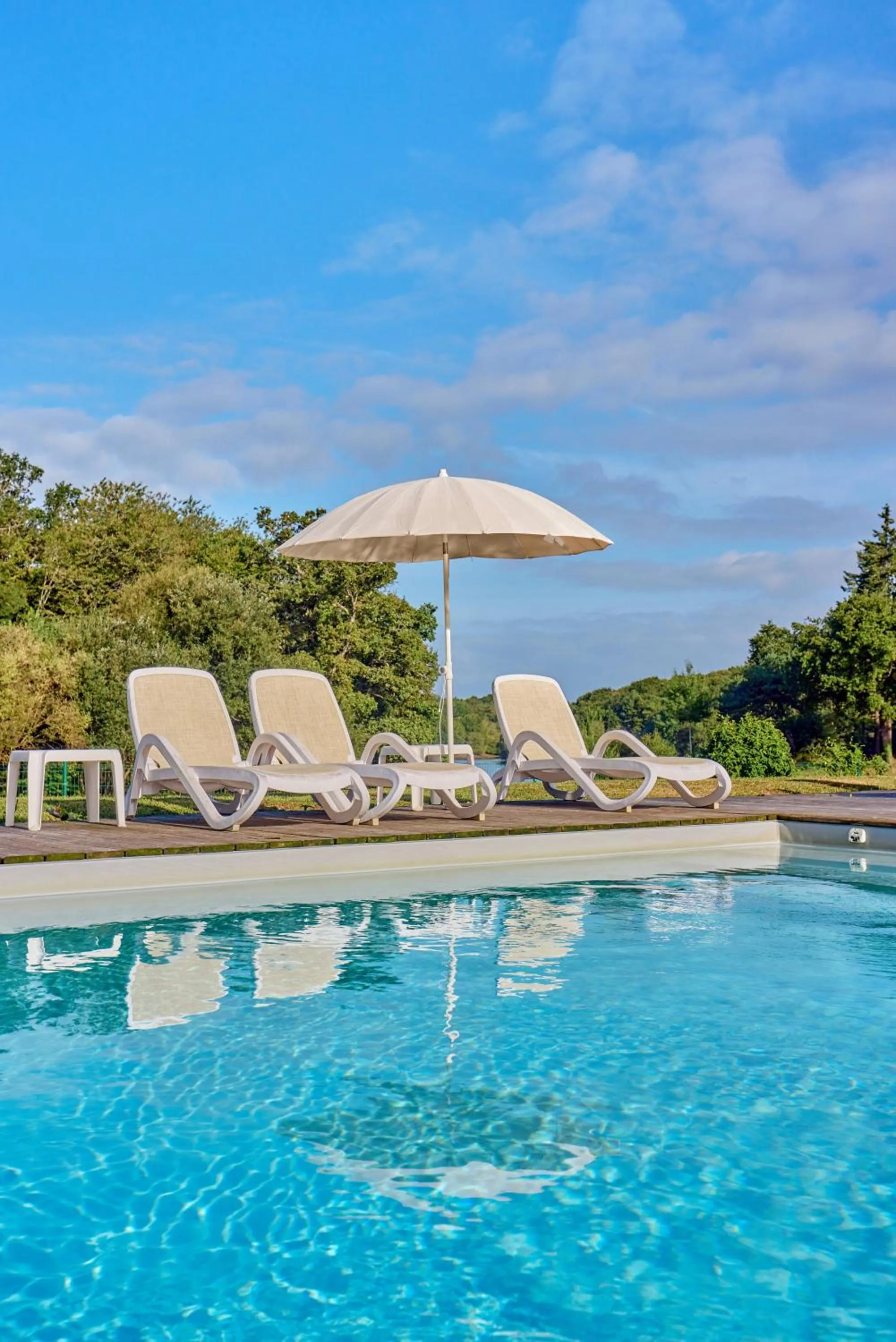 Swimming pool in Saint Malo Golf Resort