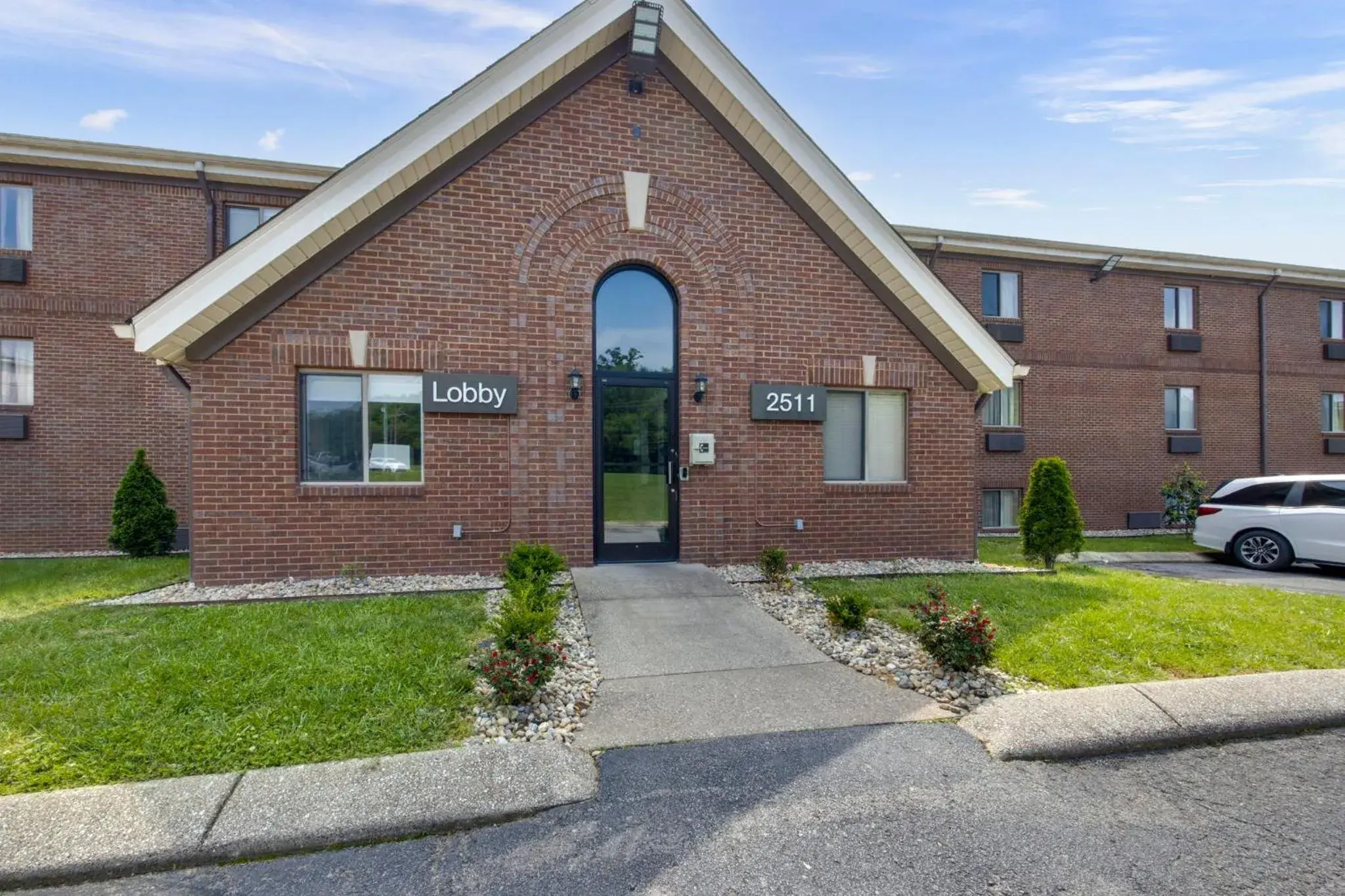 Property building in HomeStay Suites Property building in HomeStay Suites